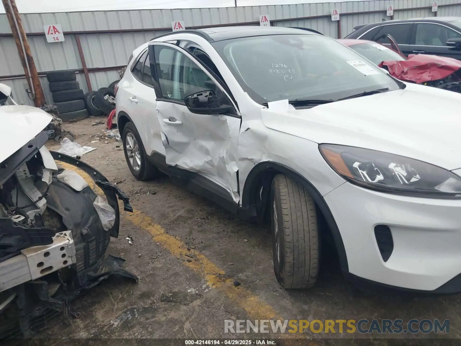 6 Фотография поврежденного автомобиля 1FMCU0G60MUB10259 FORD ESCAPE 2021