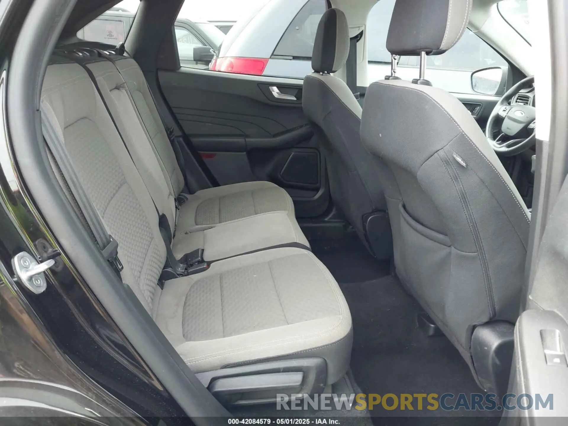 8 Фотография поврежденного автомобиля 1FMCU0G65MUB10368 FORD ESCAPE 2021
