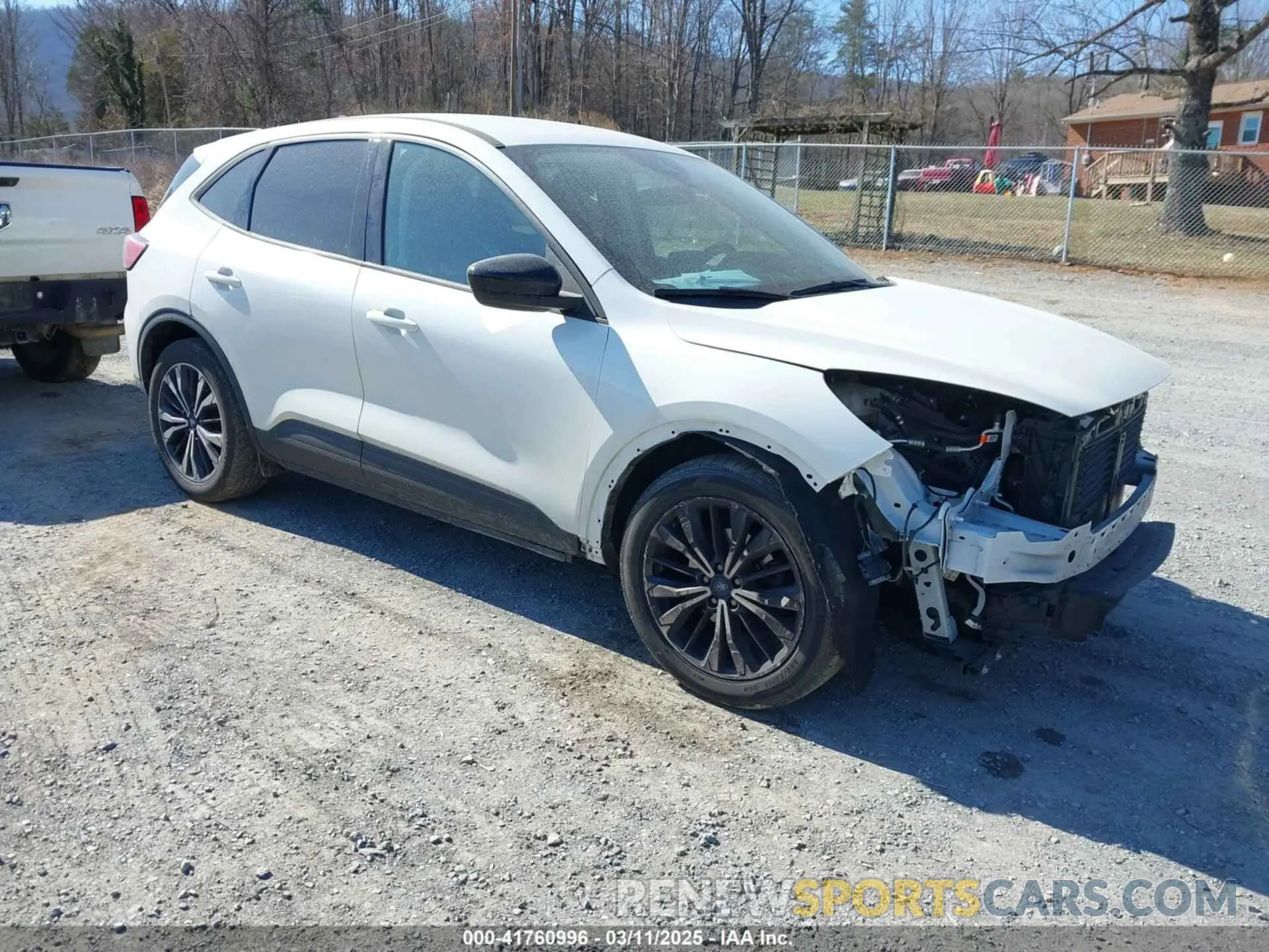 1 Photograph of a damaged car 1FMCU0G66MUA99719 FORD ESCAPE 2021
