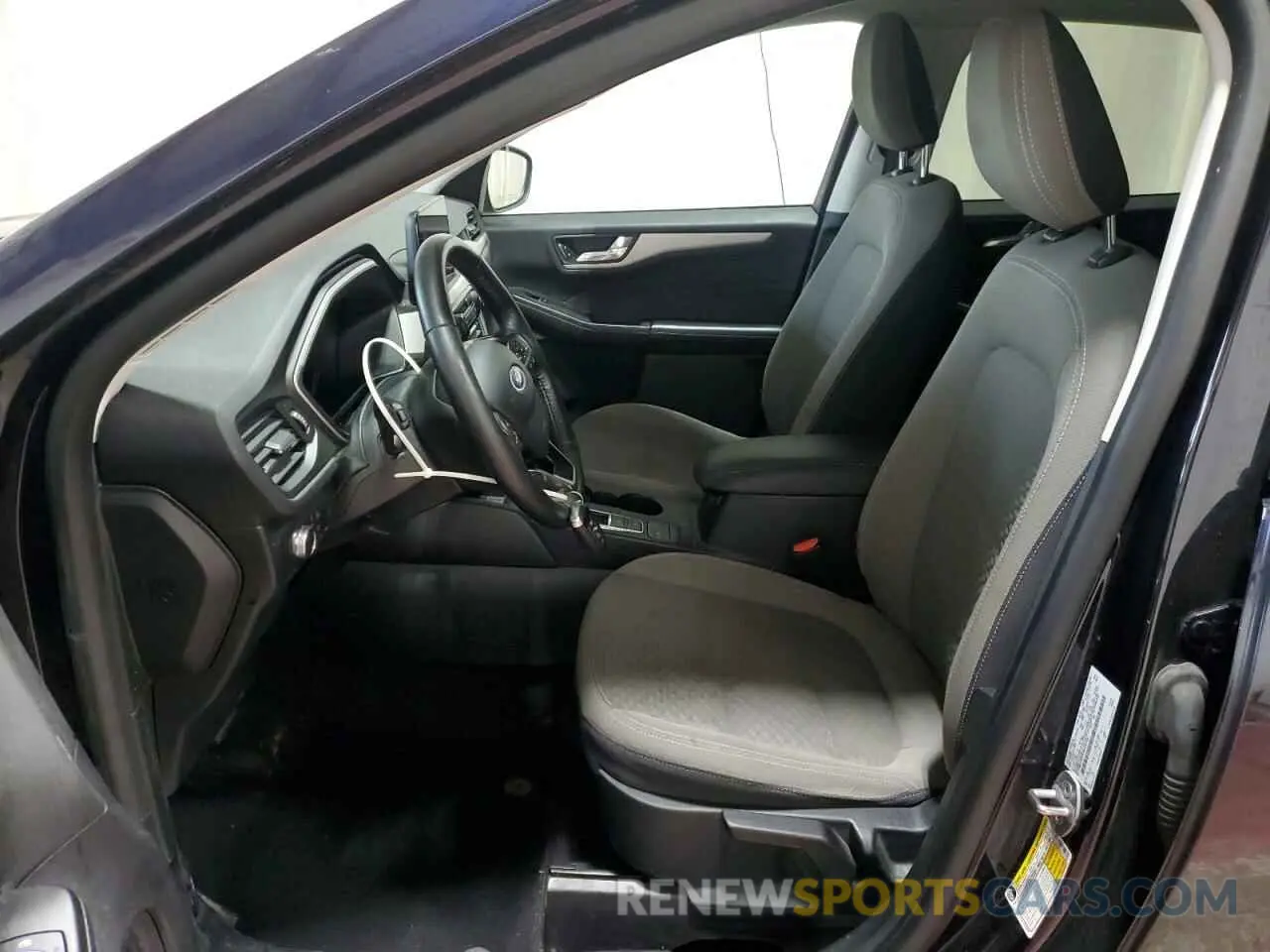 7 Фотография поврежденного автомобиля 1FMCU0G6XMUA67758 FORD ESCAPE 2021