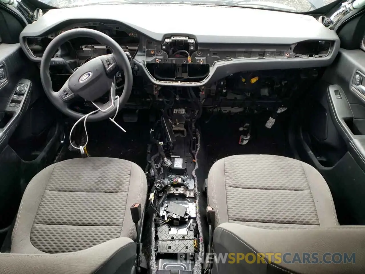 8 Photograph of a damaged car 1FMCU0G6XMUA72538 FORD ESCAPE 2021