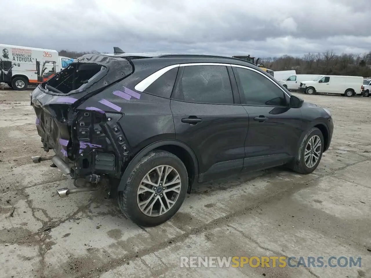 3 Фотография поврежденного автомобиля 1FMCU0H60MUA09527 FORD ESCAPE 2021