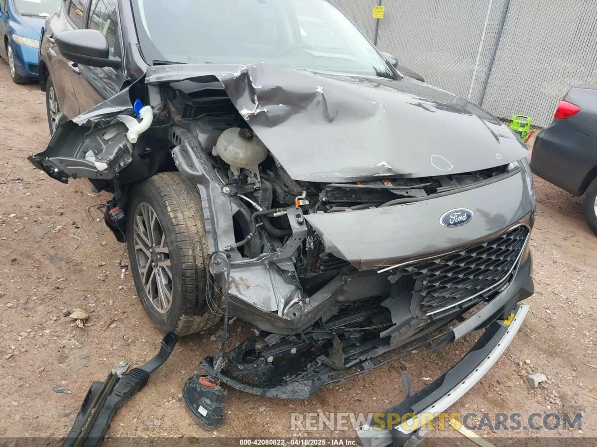 6 Фотография поврежденного автомобиля 1FMCU0H60MUA56833 FORD ESCAPE 2021