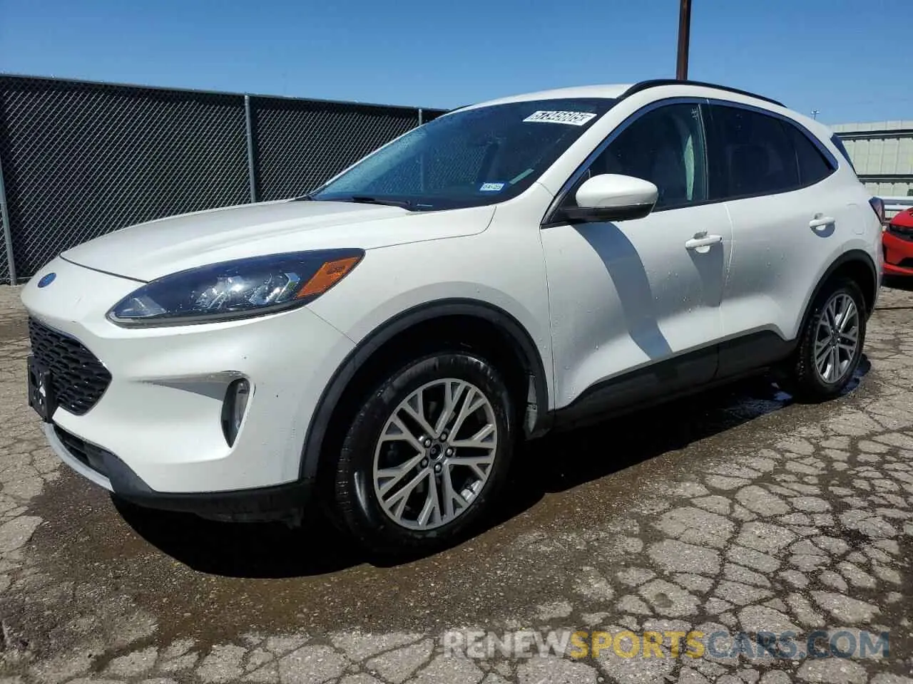1 Фотография поврежденного автомобиля 1FMCU0H64MUA63493 FORD ESCAPE 2021