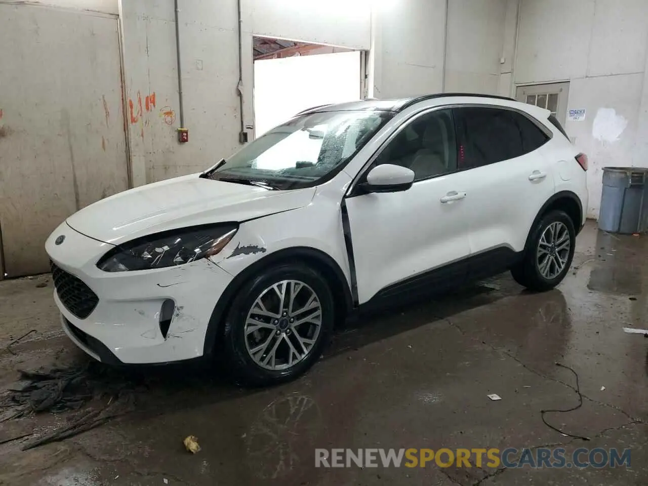 1 Photograph of a damaged car 1FMCU0H66MUA79260 FORD ESCAPE 2021