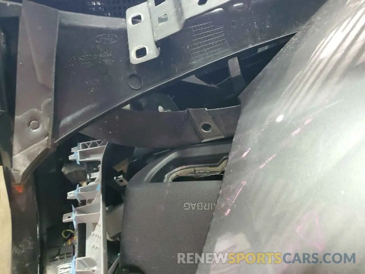 9 Photograph of a damaged car 1FMCU0H66MUB04206 FORD ESCAPE 2021