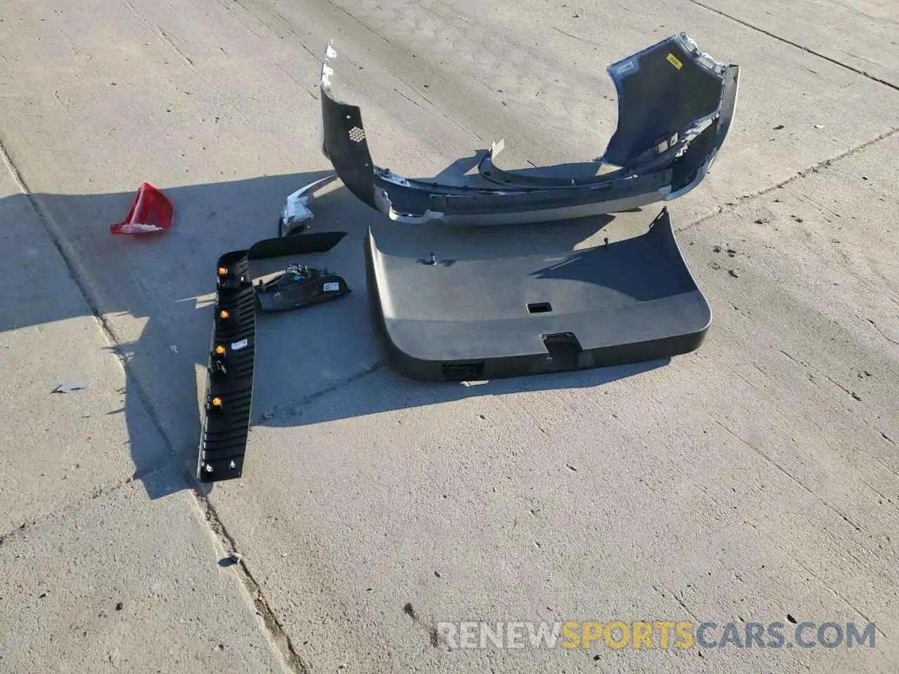 13 Photograph of a damaged car 1FMCU9BZ2MUB03223 FORD ESCAPE 2021