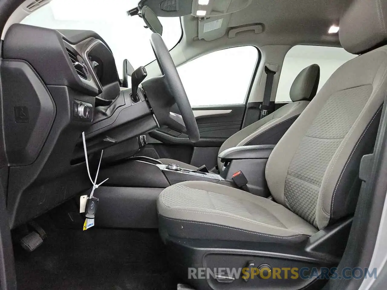 7 Фотография поврежденного автомобиля 1FMCU9BZ2MUB26923 FORD ESCAPE 2021