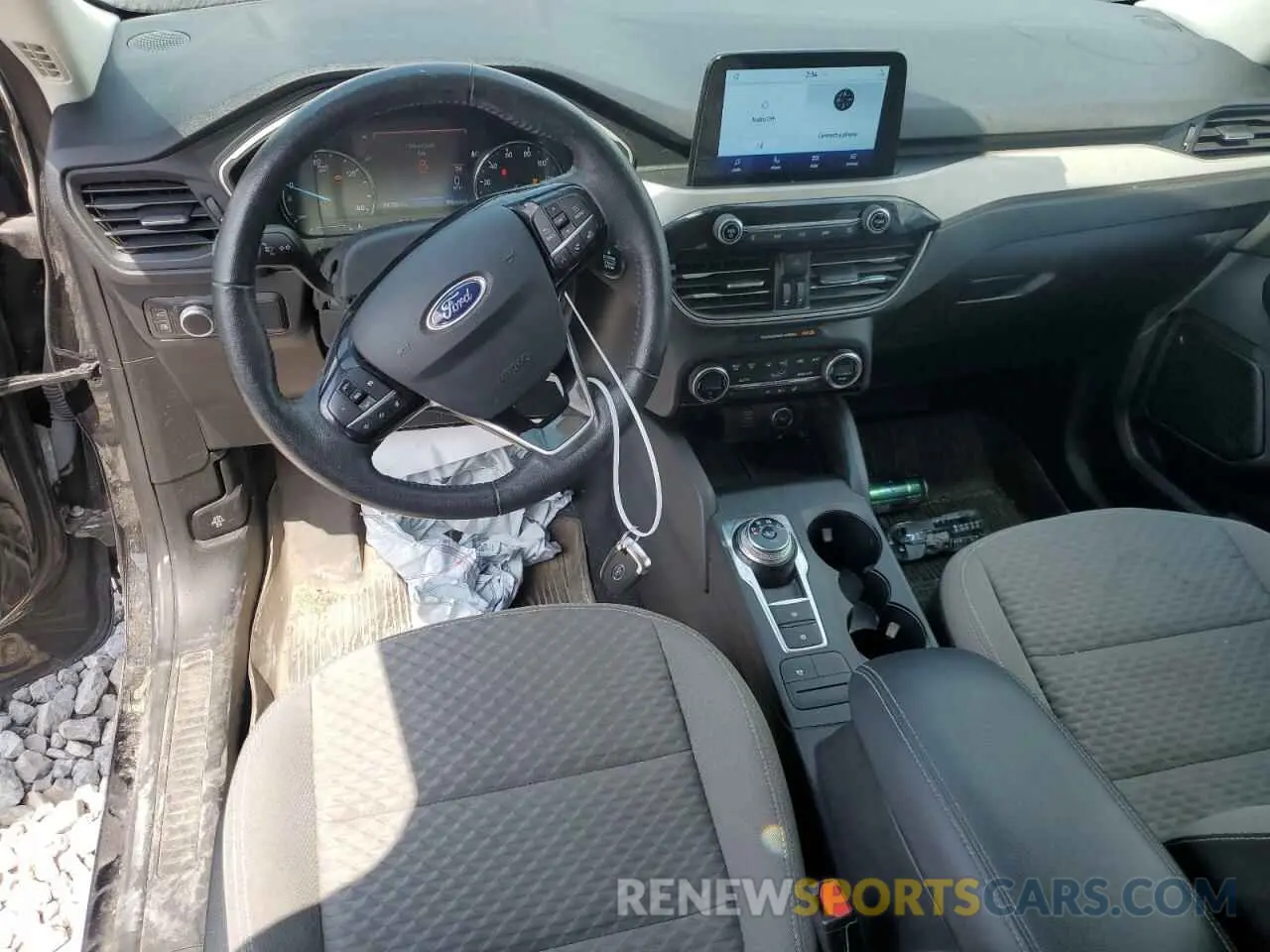8 Photograph of a damaged car 1FMCU9BZ3MUA26006 FORD ESCAPE 2021