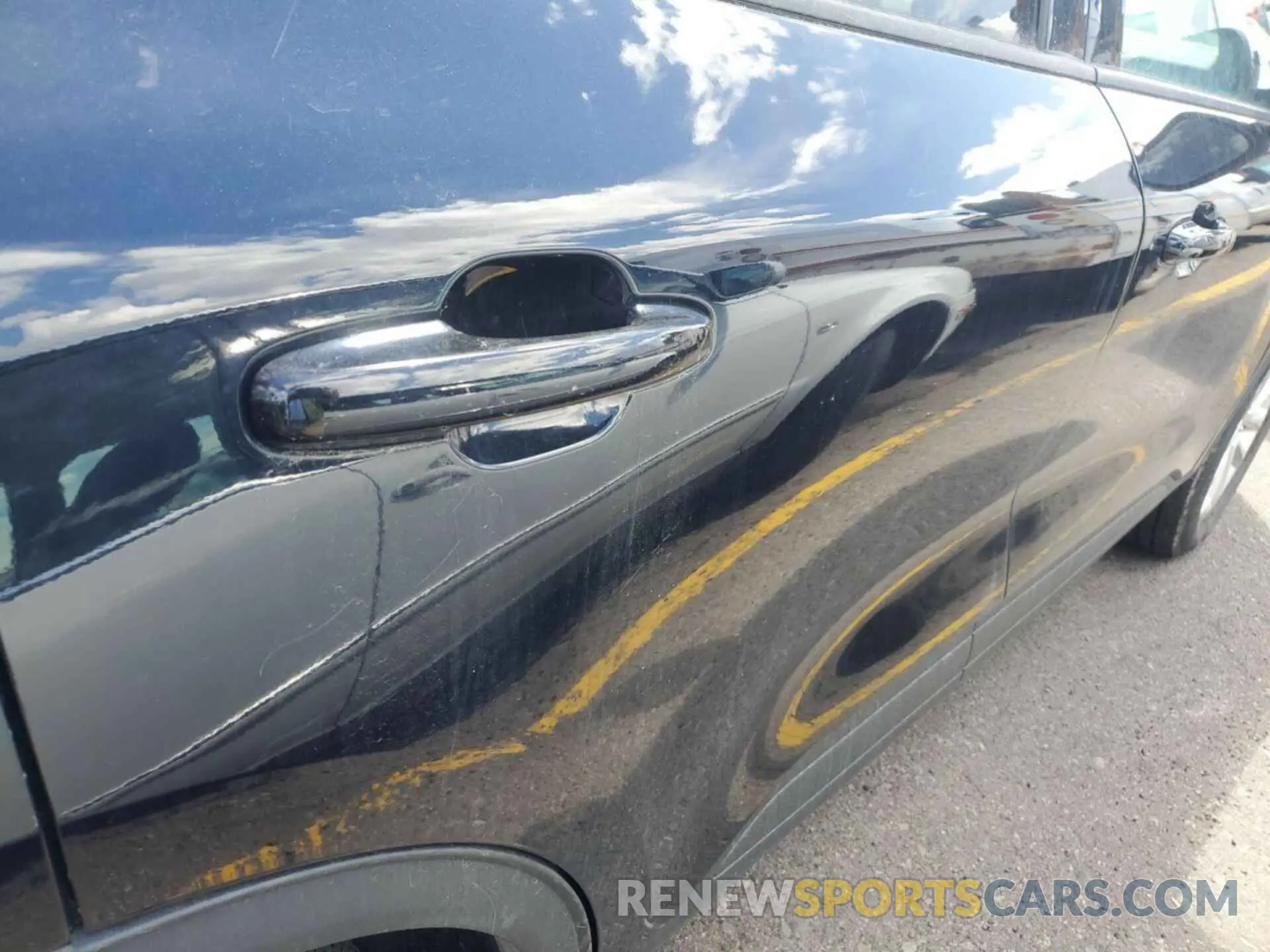 2 Photograph of a damaged car 1FMCU9BZ3MUA52900 FORD ESCAPE 2021
