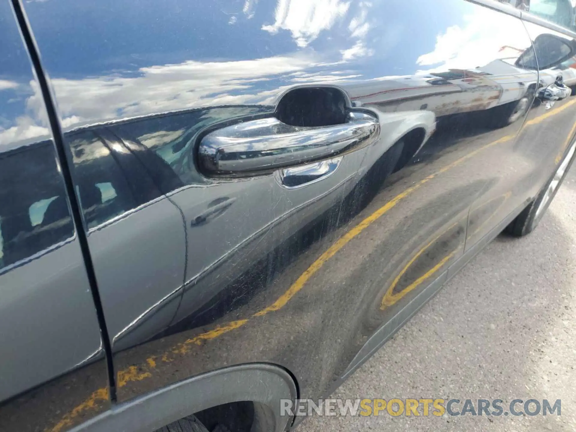 6 Photograph of a damaged car 1FMCU9BZ3MUA52900 FORD ESCAPE 2021