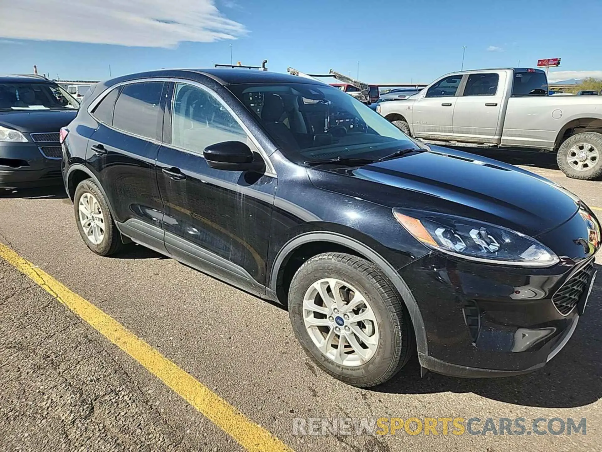 8 Photograph of a damaged car 1FMCU9BZ3MUA52900 FORD ESCAPE 2021