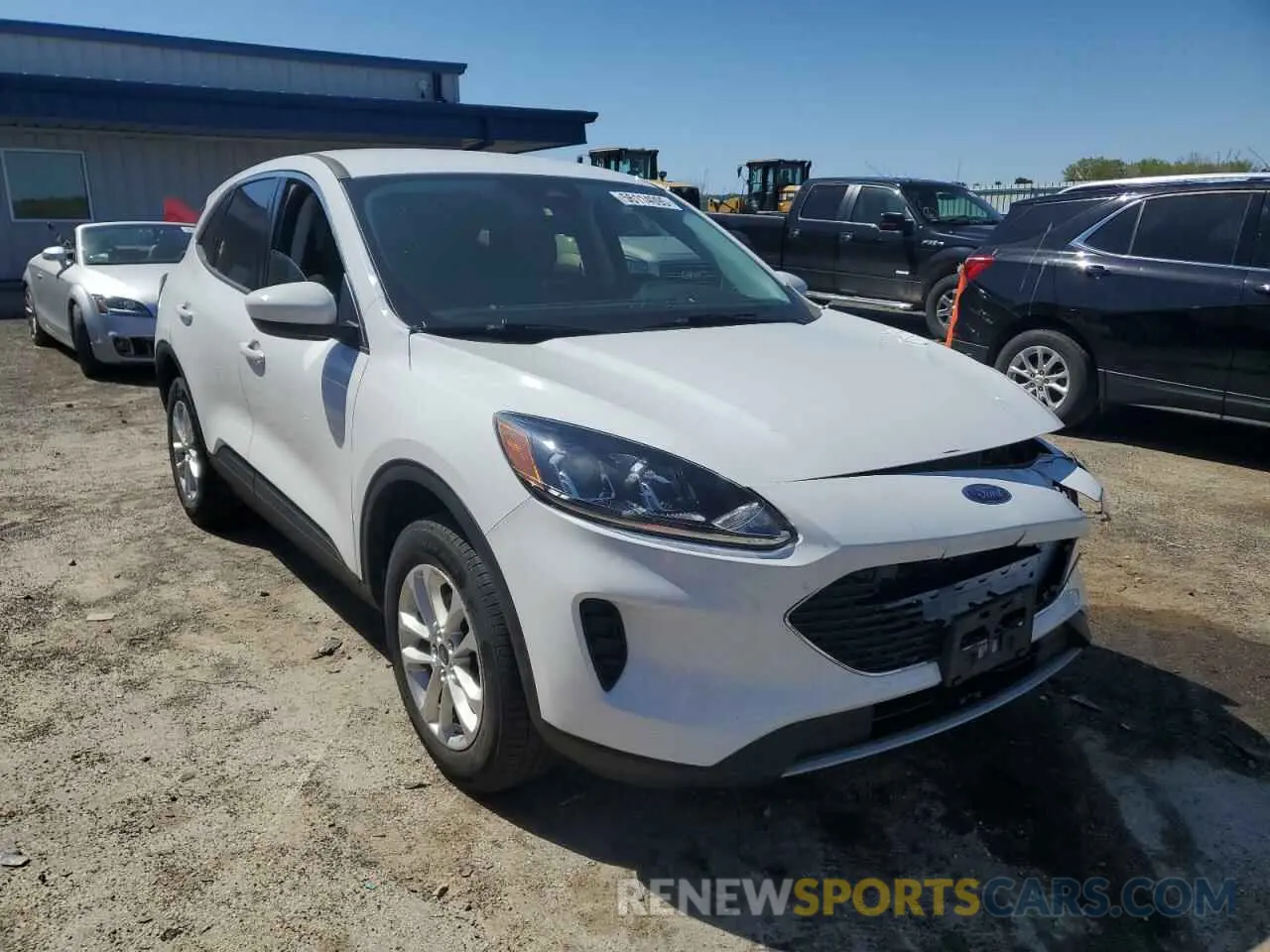 4 Photograph of a damaged car 1FMCU9BZ3MUA89817 FORD ESCAPE 2021