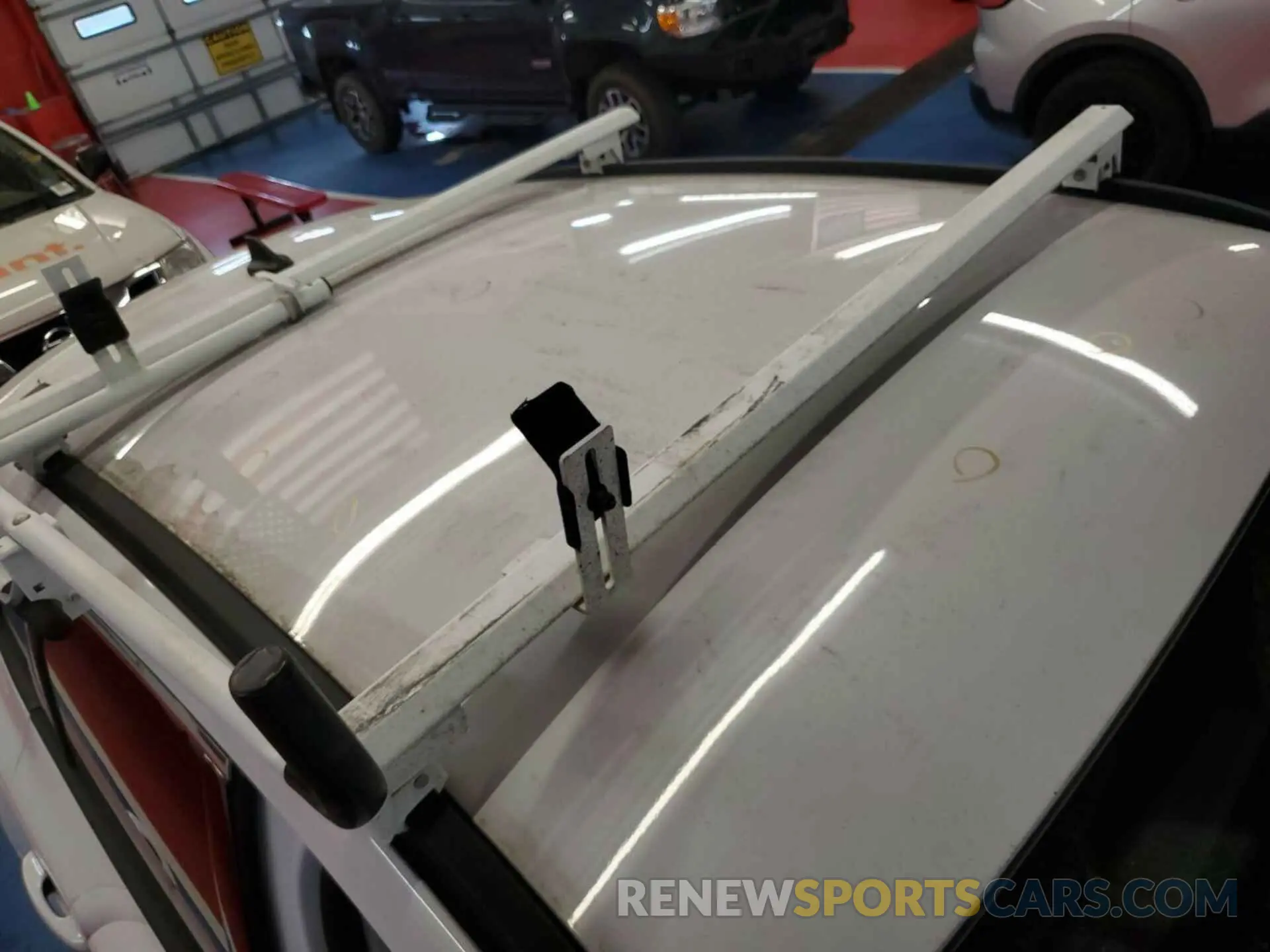21 Photograph of a damaged car 1FMCU9BZ4MUA42411 FORD ESCAPE 2021