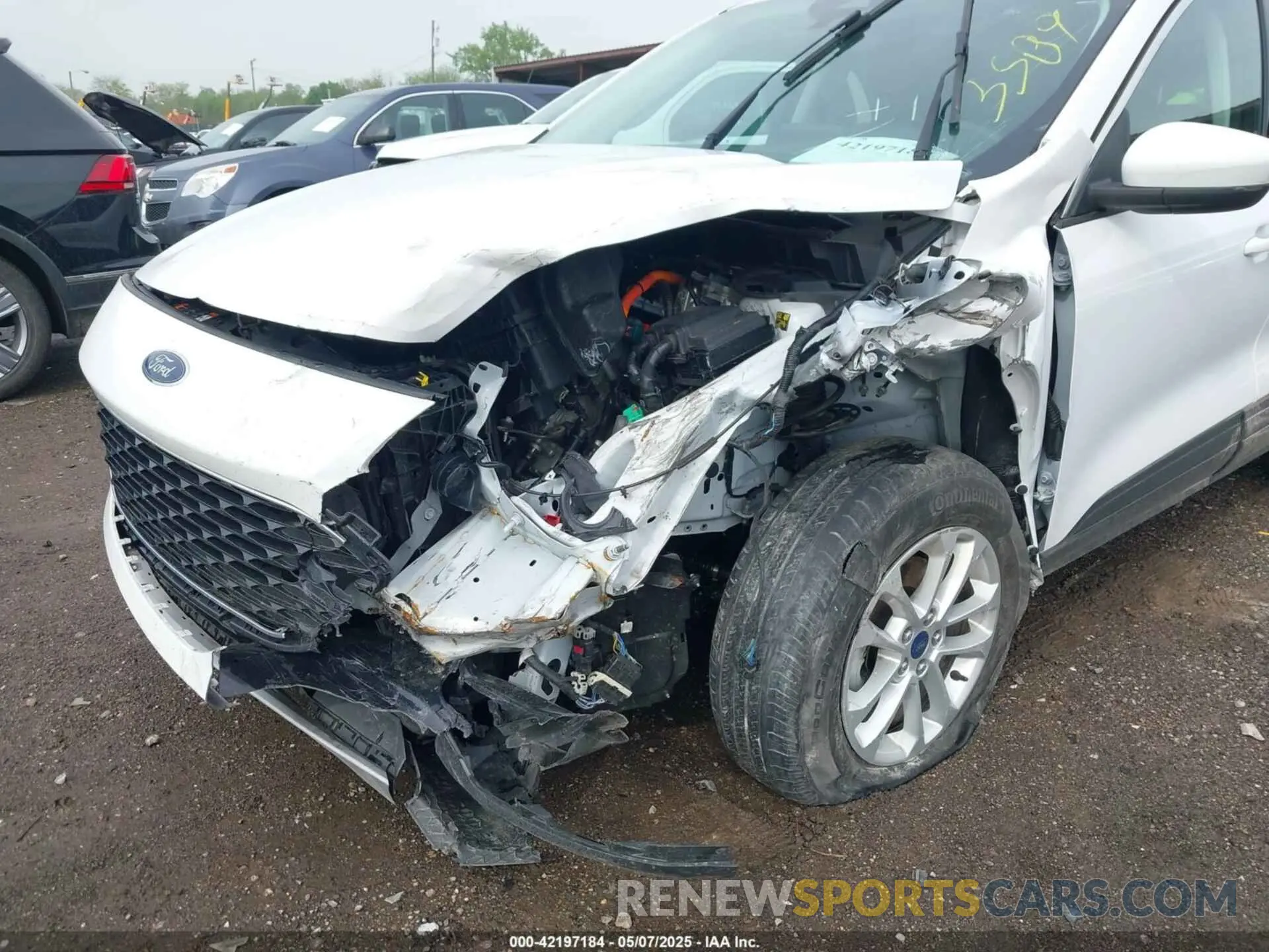 6 Фотография поврежденного автомобиля 1FMCU9BZ6MUA83509 FORD ESCAPE 2021