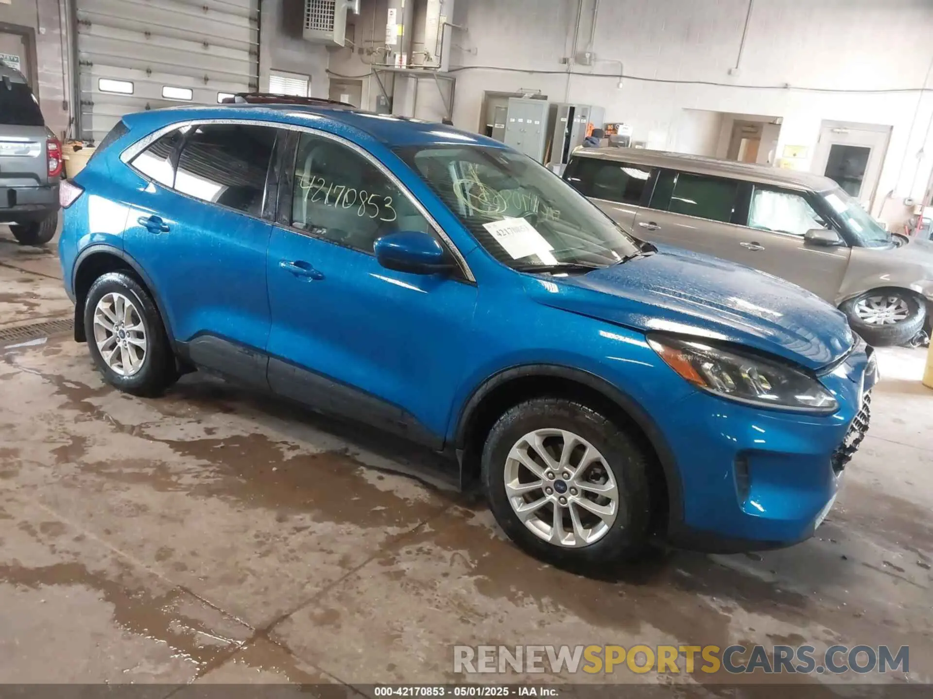 1 Photograph of a damaged car 1FMCU9BZ7MUA06972 FORD ESCAPE 2021