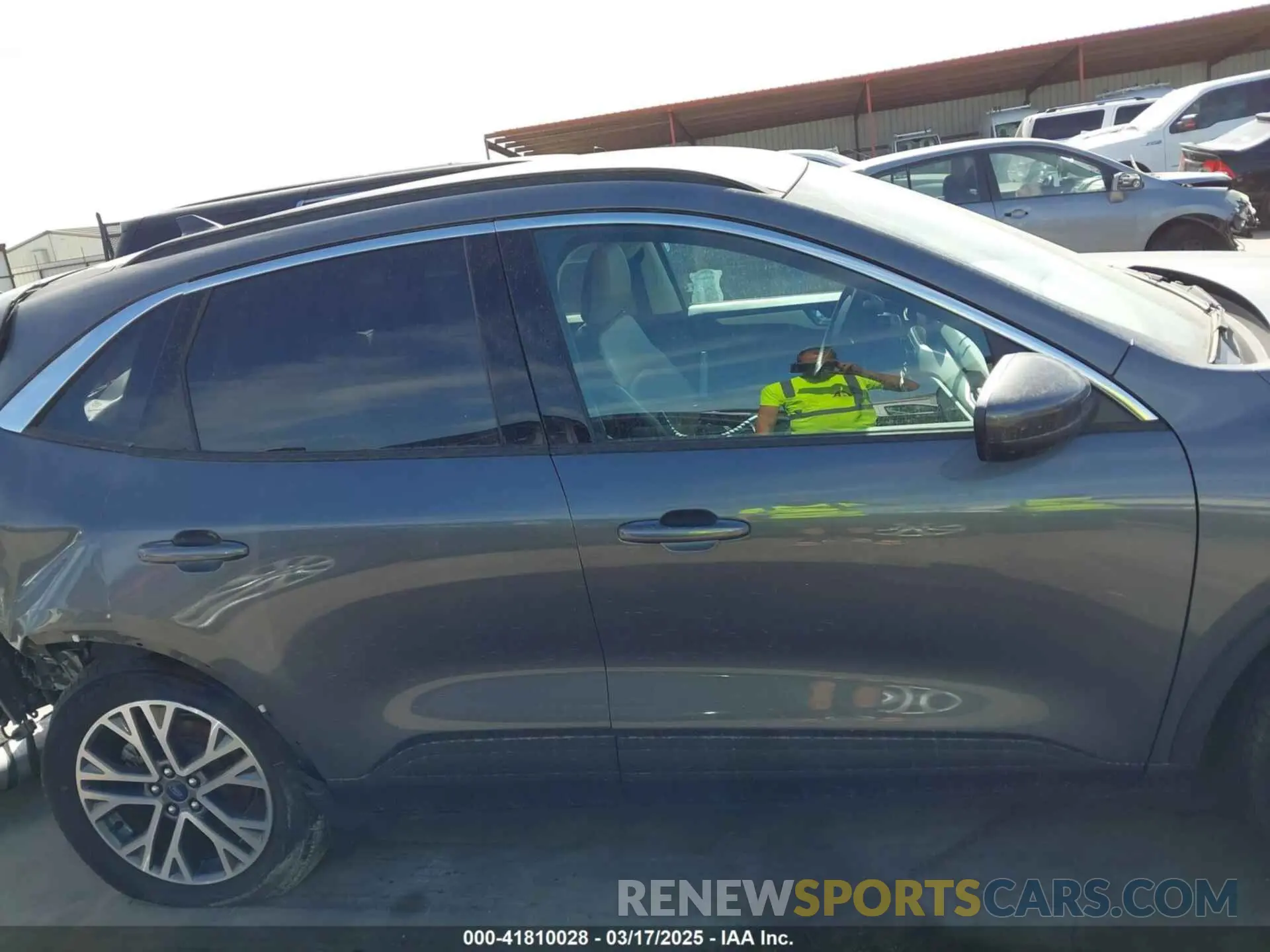14 Photograph of a damaged car 1FMCU9CZ0MUA90602 FORD ESCAPE 2021