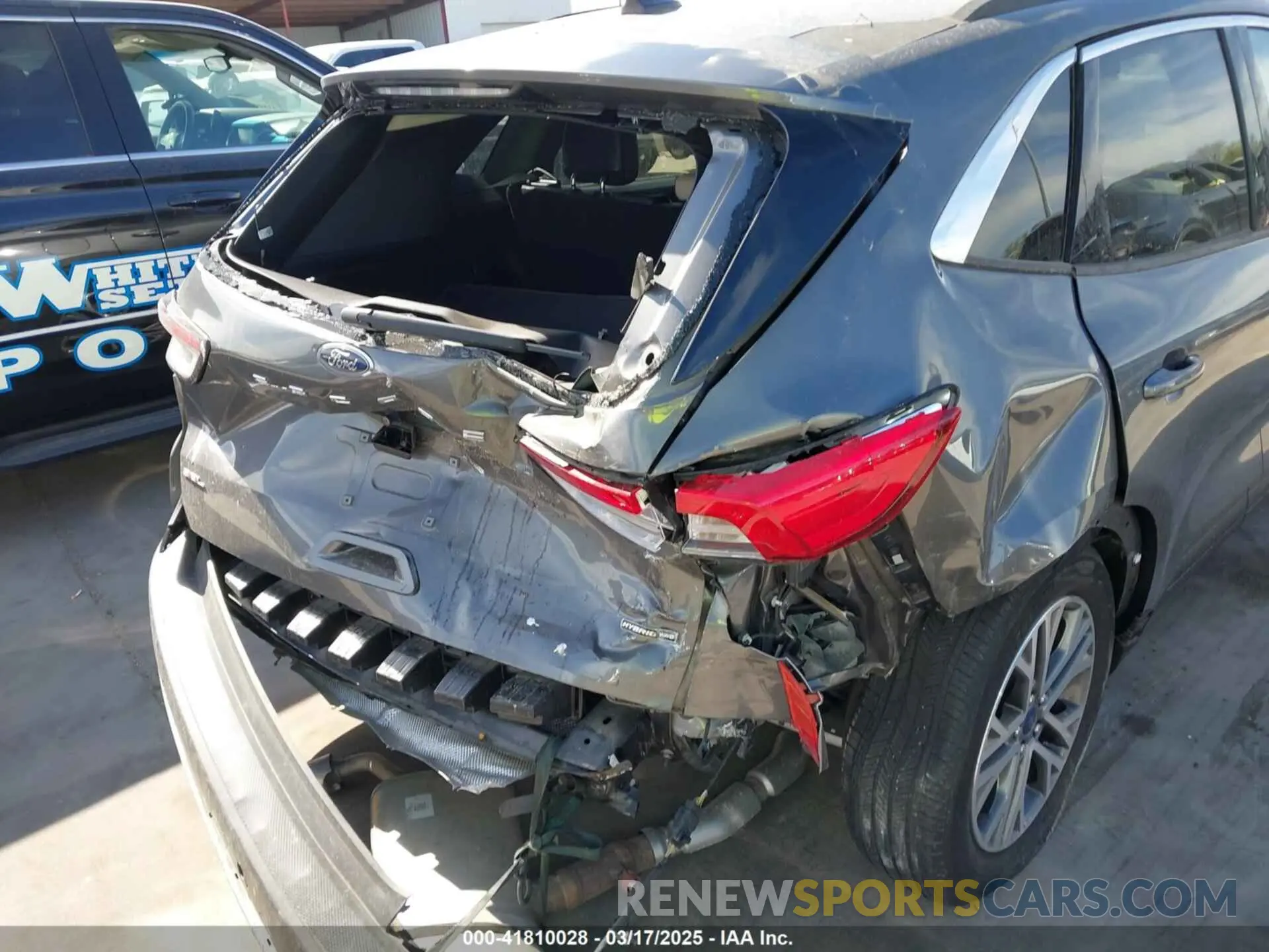 6 Photograph of a damaged car 1FMCU9CZ0MUA90602 FORD ESCAPE 2021