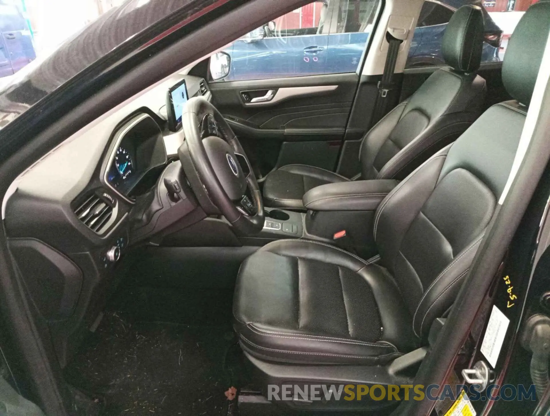 11 Photograph of a damaged car 1FMCU9CZ3MUB25570 FORD ESCAPE 2021