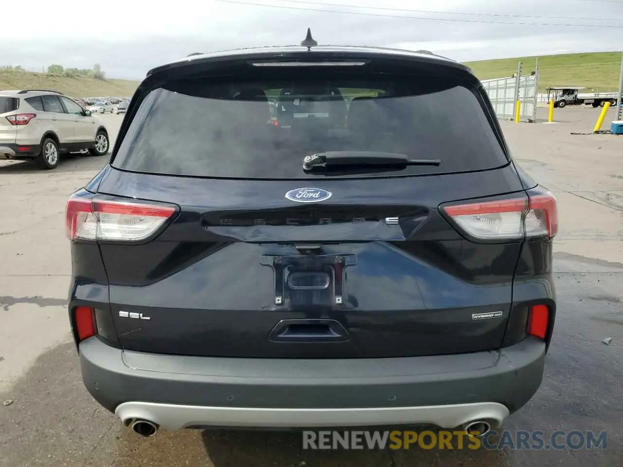 6 Photograph of a damaged car 1FMCU9CZ6MUA38732 FORD ESCAPE 2021
