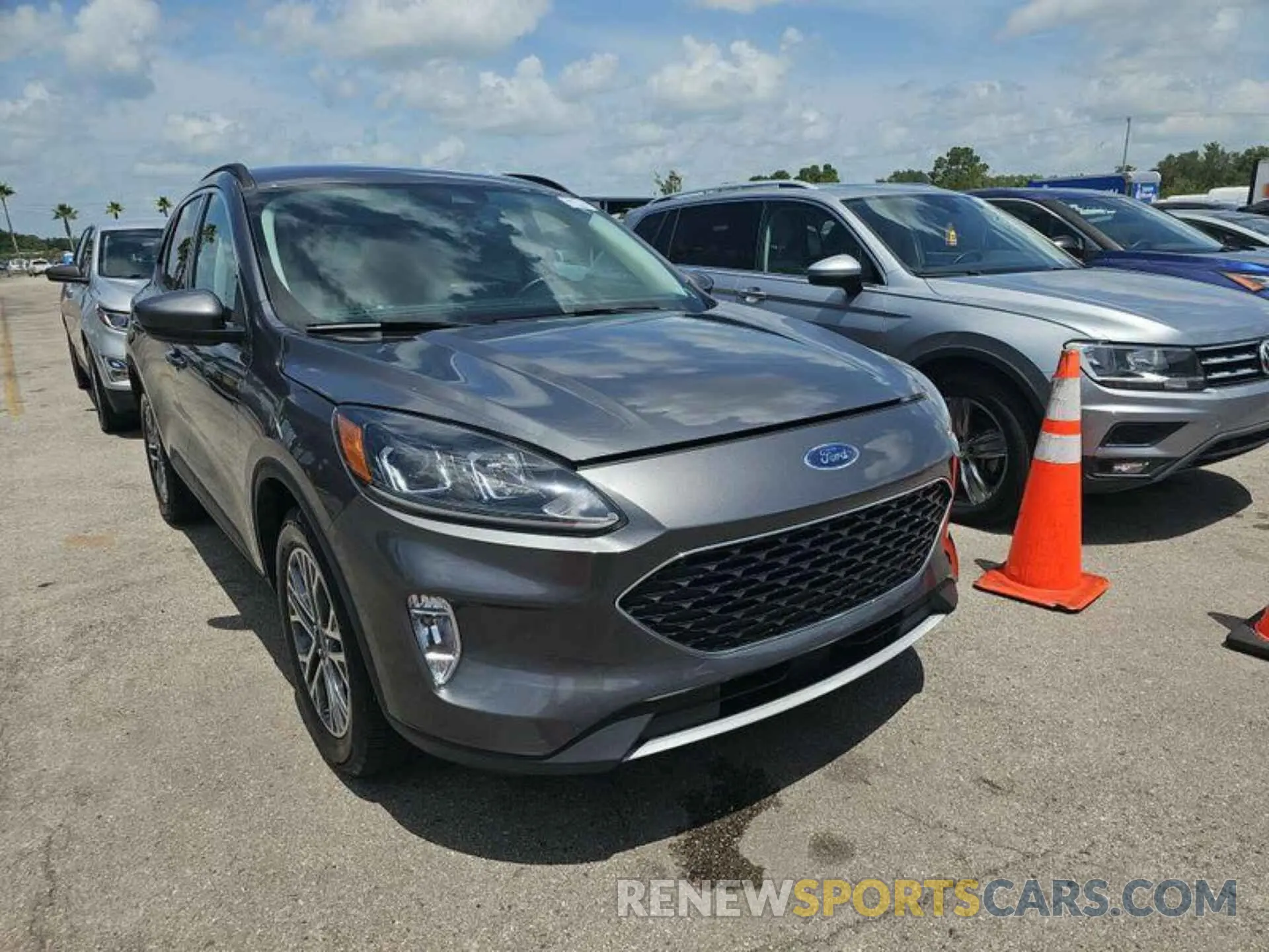 14 Photograph of a damaged car 1FMCU9CZ6MUA82424 FORD ESCAPE 2021