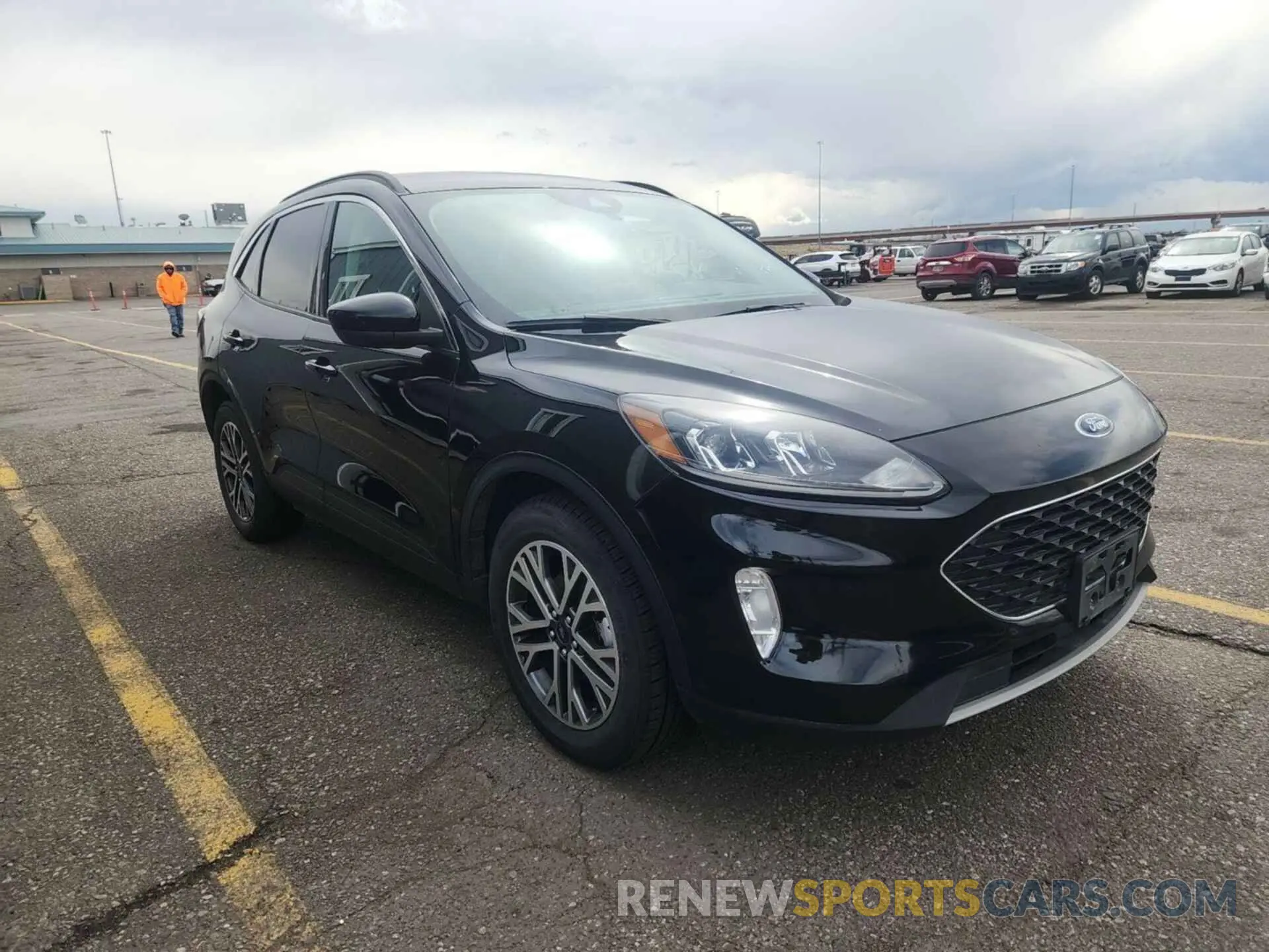 11 Фотография поврежденного автомобиля 1FMCU9CZ9MUB25878 FORD ESCAPE 2021