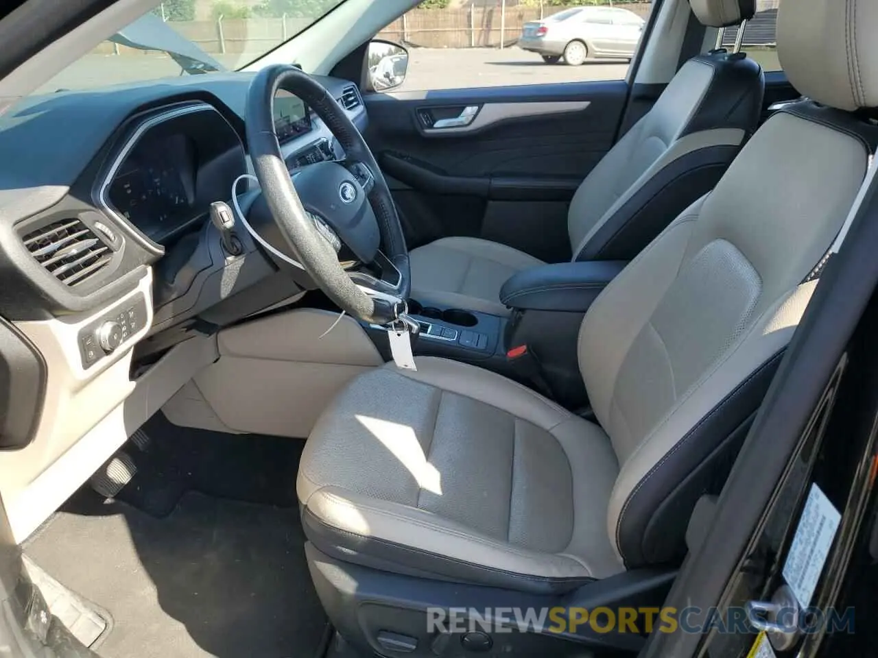 7 Фотография поврежденного автомобиля 1FMCU9CZXMUA27278 FORD ESCAPE 2021