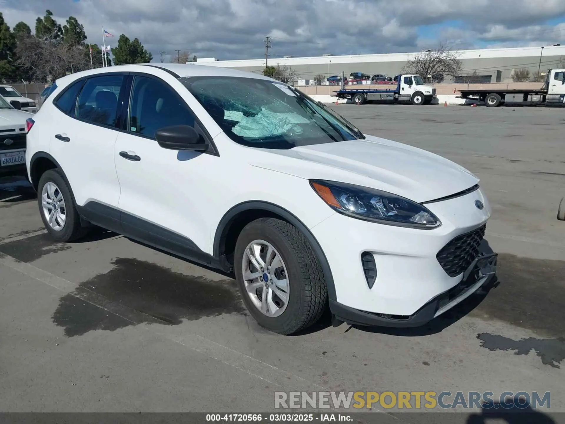 1 Фотография поврежденного автомобиля 1FMCU9F65MUA51277 FORD ESCAPE 2021