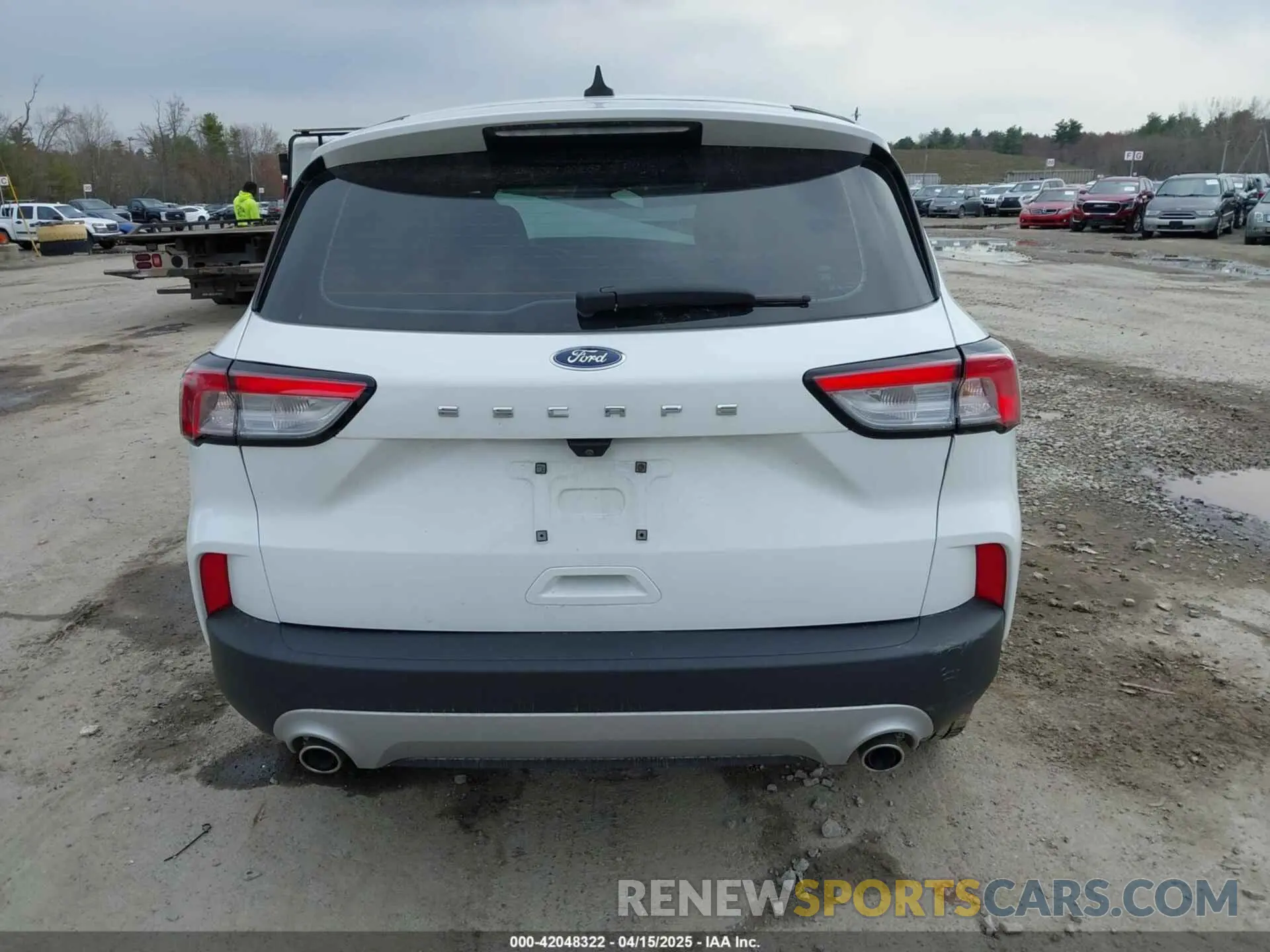 16 Photograph of a damaged car 1FMCU9F69MUA16645 FORD ESCAPE 2021