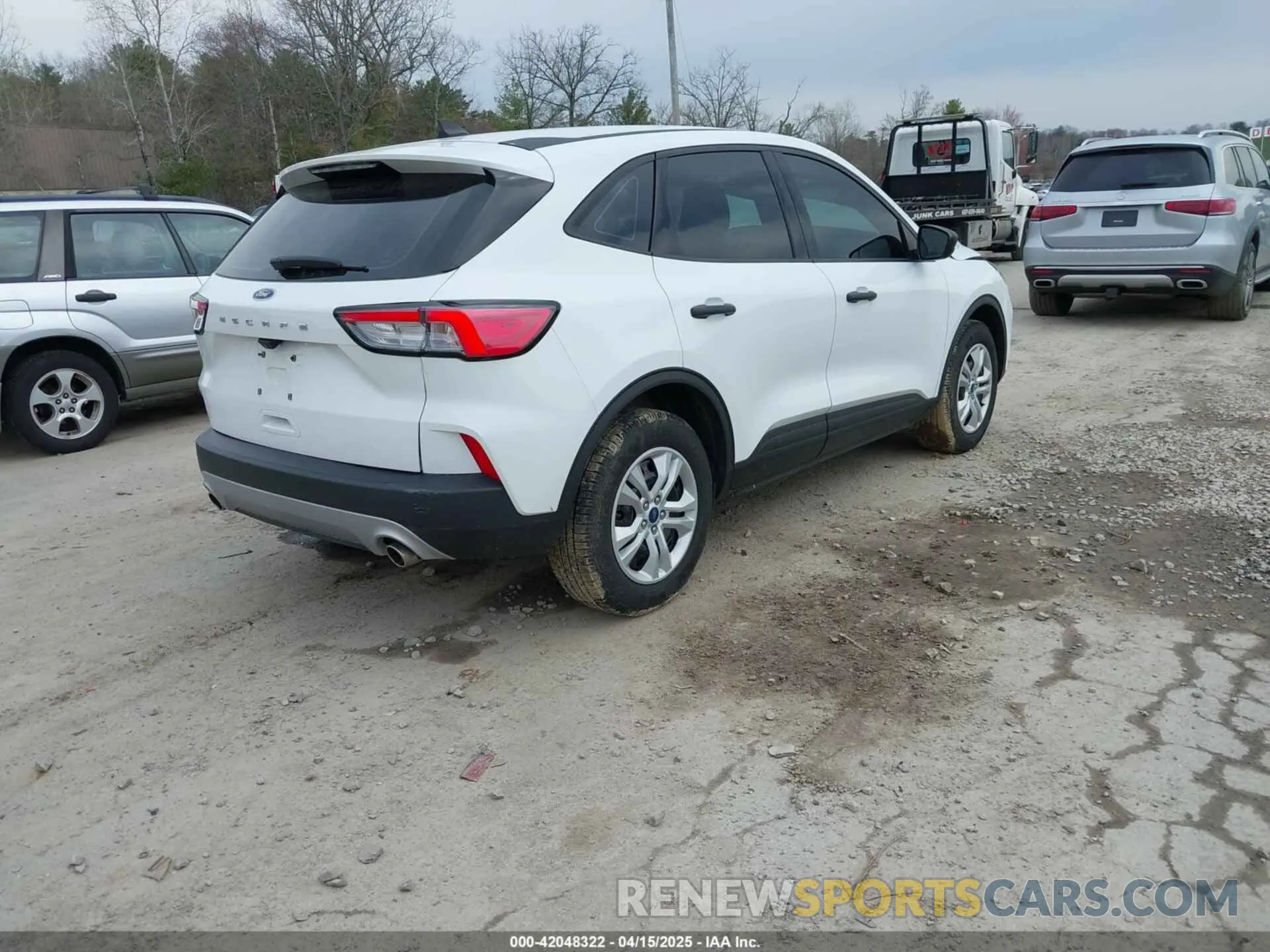 4 Photograph of a damaged car 1FMCU9F69MUA16645 FORD ESCAPE 2021