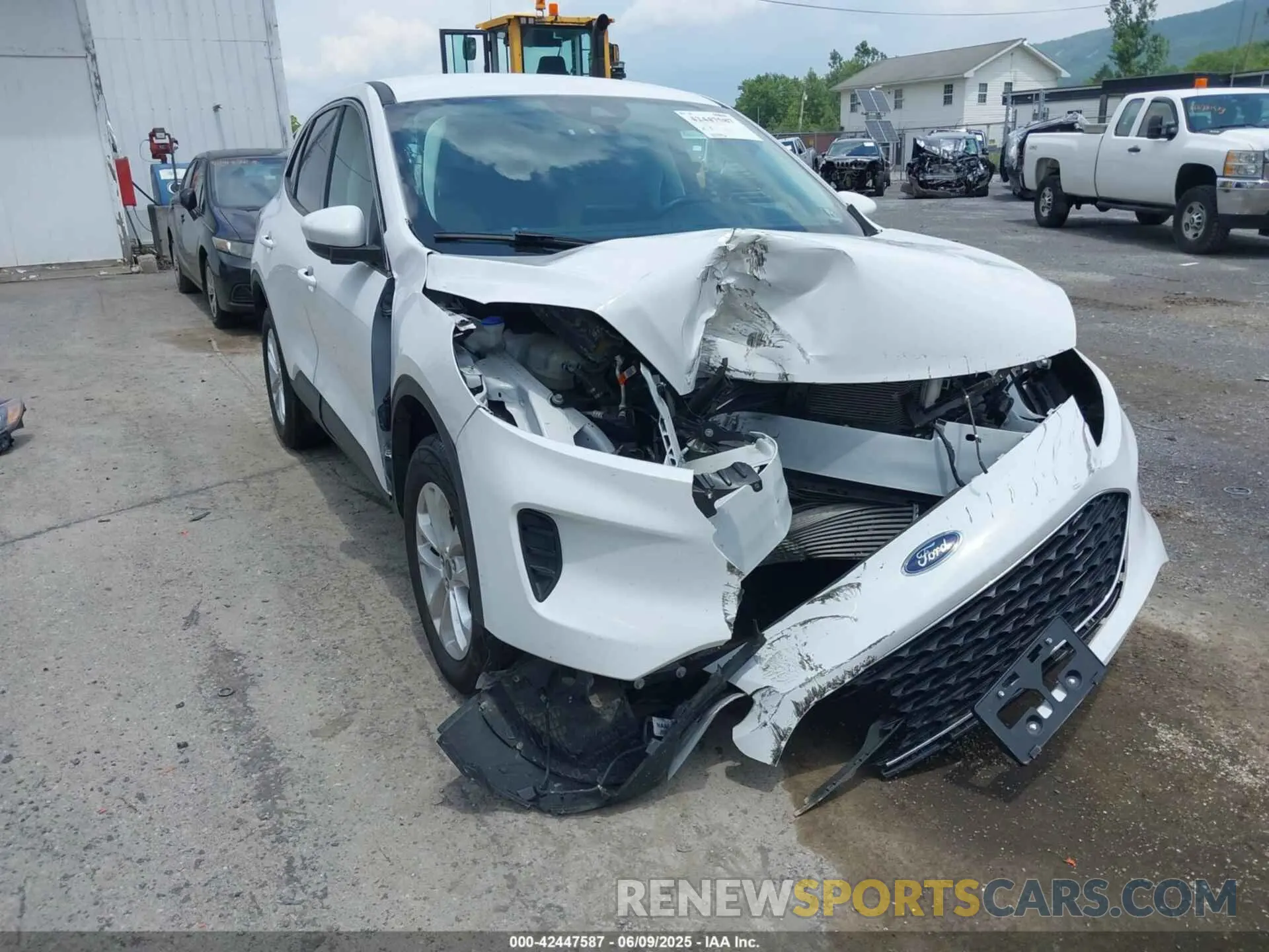 6 Photograph of a damaged car 1FMCU9G61MUA30151 FORD ESCAPE 2021