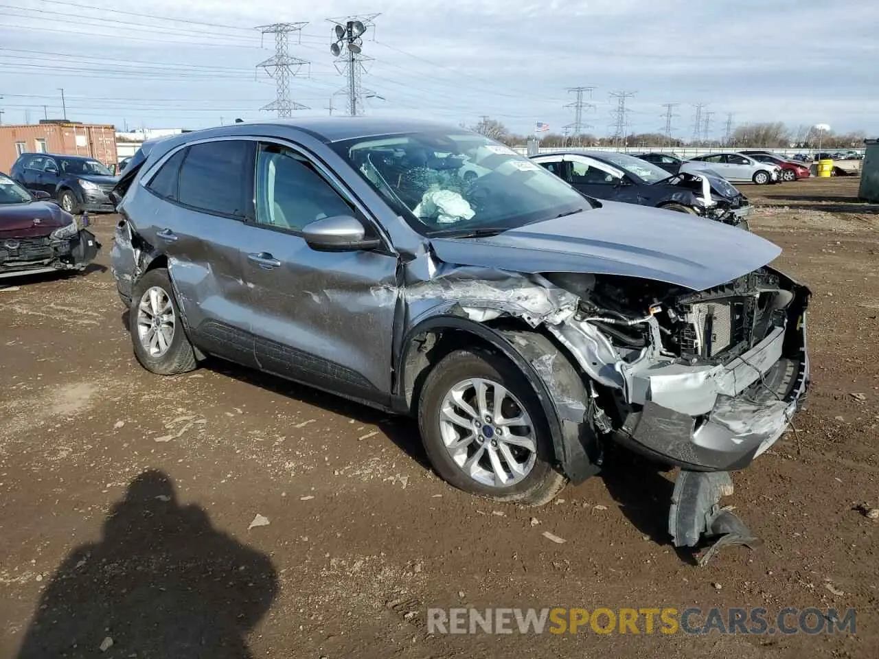 4 Photograph of a damaged car 1FMCU9G61MUA46110 FORD ESCAPE 2021