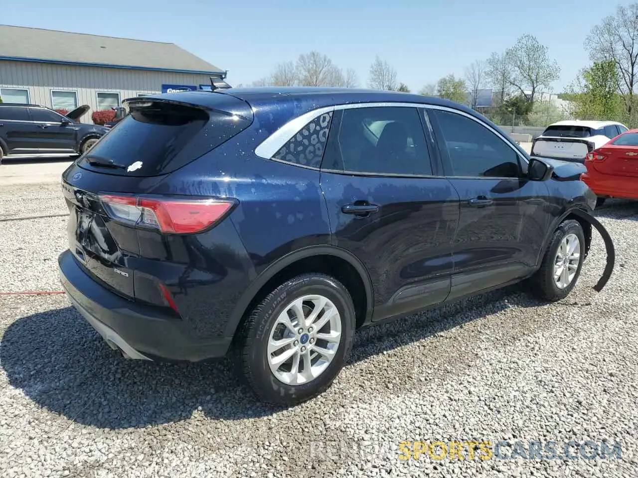 3 Фотография поврежденного автомобиля 1FMCU9G62MUA98569 FORD ESCAPE 2021