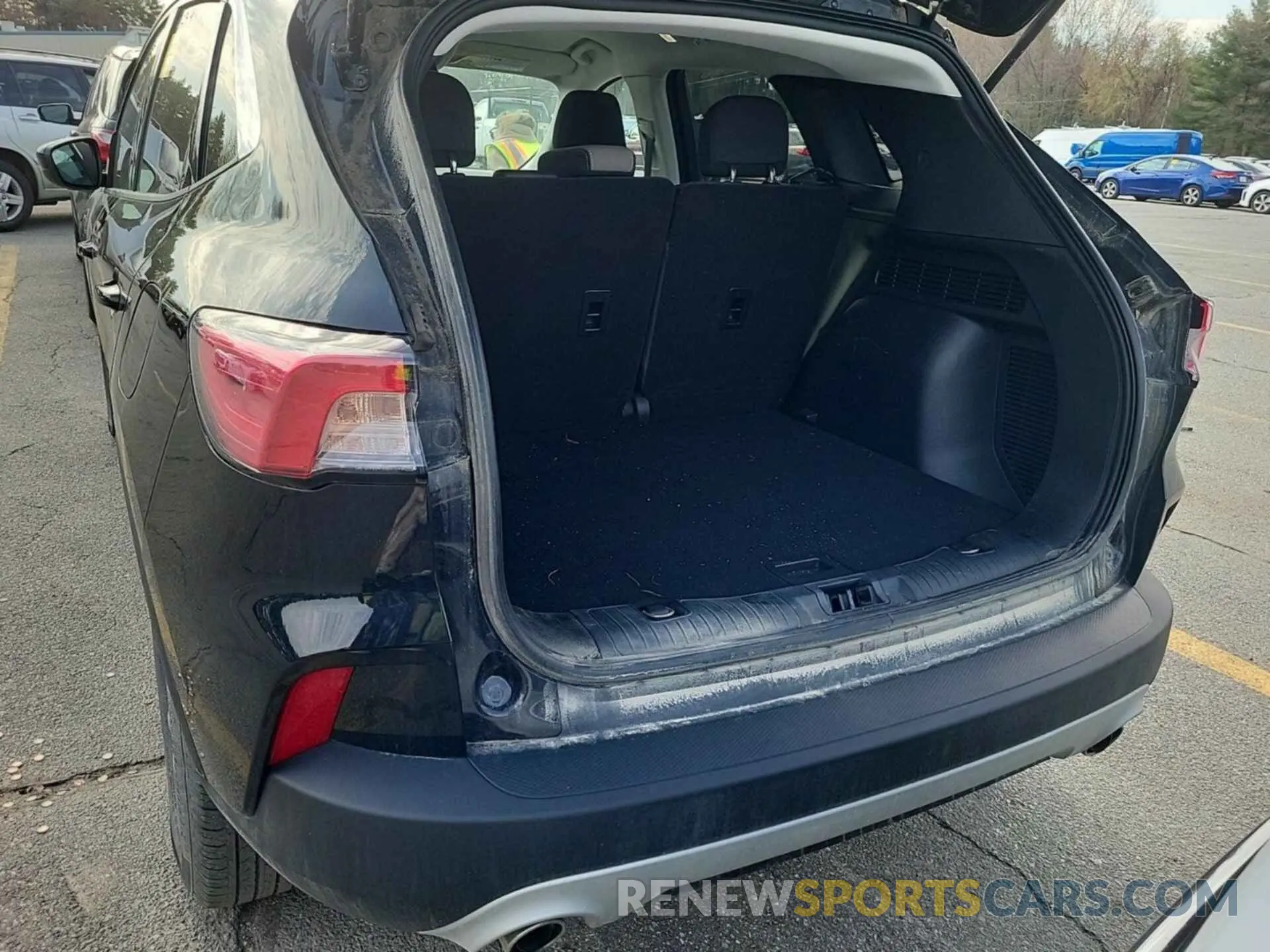 16 Photograph of a damaged car 1FMCU9G63MUA74393 FORD ESCAPE 2021