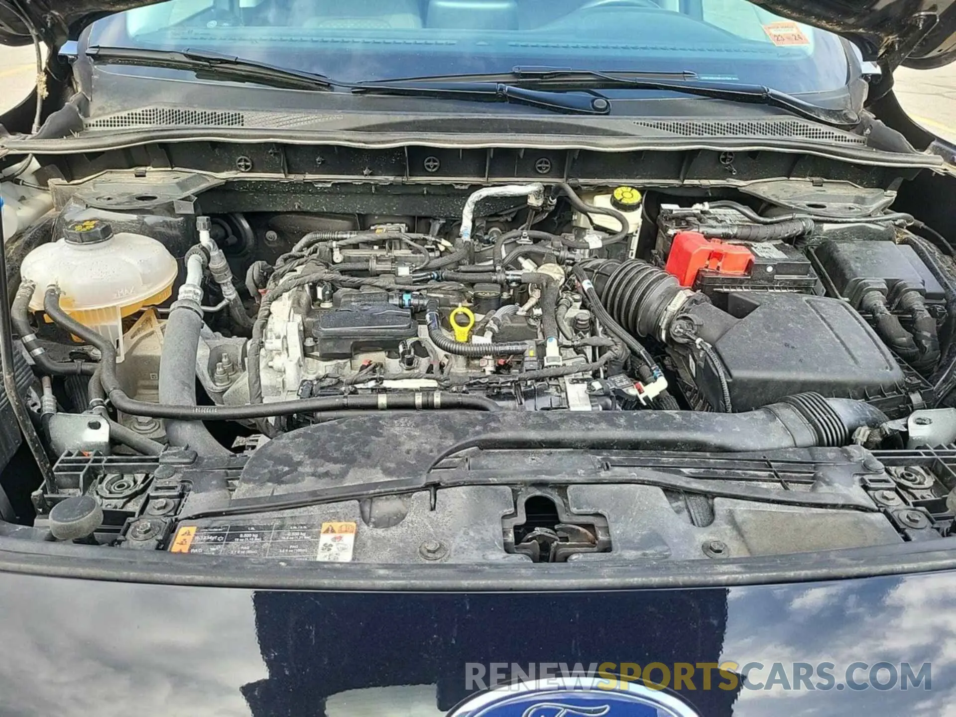 18 Photograph of a damaged car 1FMCU9G63MUA74393 FORD ESCAPE 2021