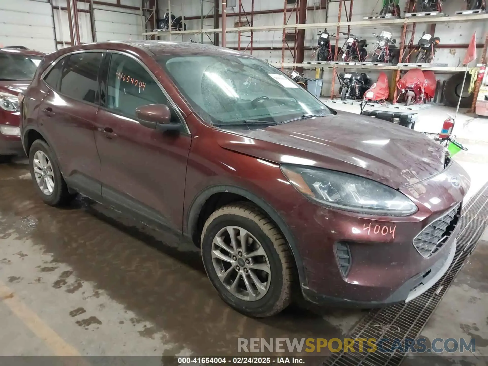 1 Фотография поврежденного автомобиля 1FMCU9G63MUA98435 FORD ESCAPE 2021