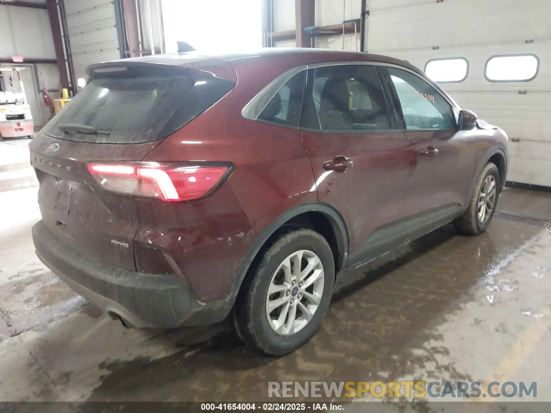 4 Фотография поврежденного автомобиля 1FMCU9G63MUA98435 FORD ESCAPE 2021