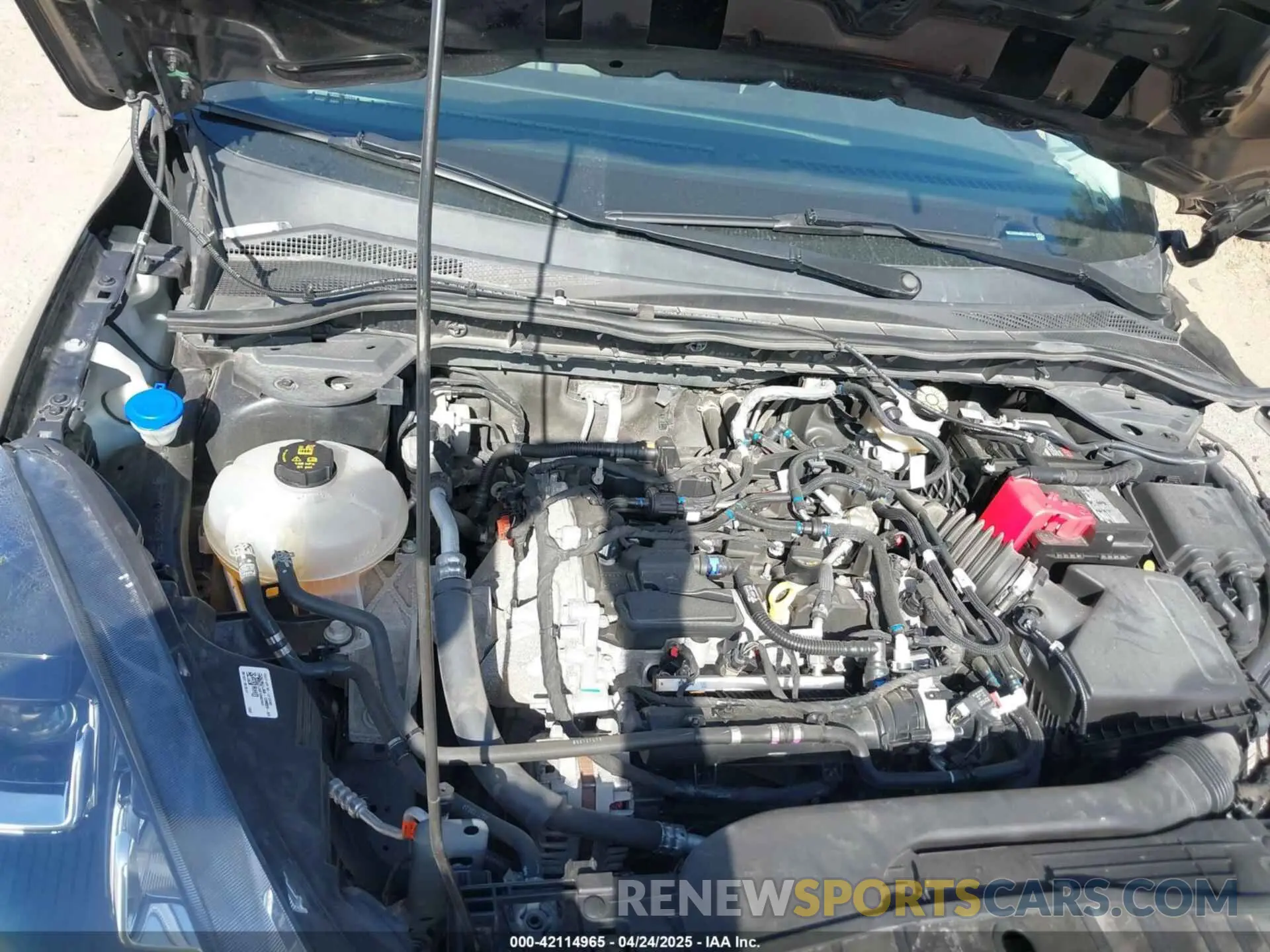10 Фотография поврежденного автомобиля 1FMCU9G64MUA90702 FORD ESCAPE 2021