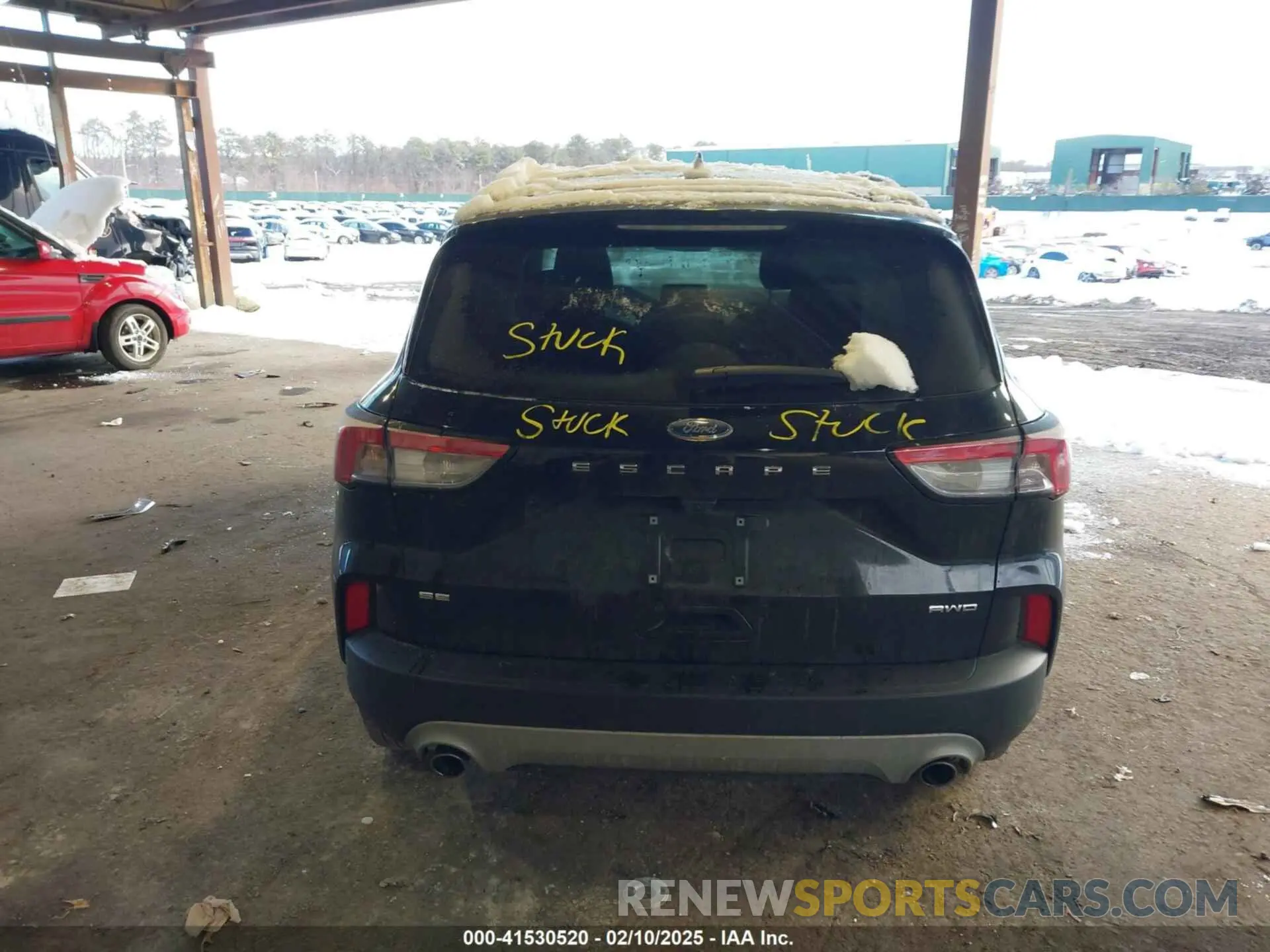 16 Photograph of a damaged car 1FMCU9G64MUB16053 FORD ESCAPE 2021