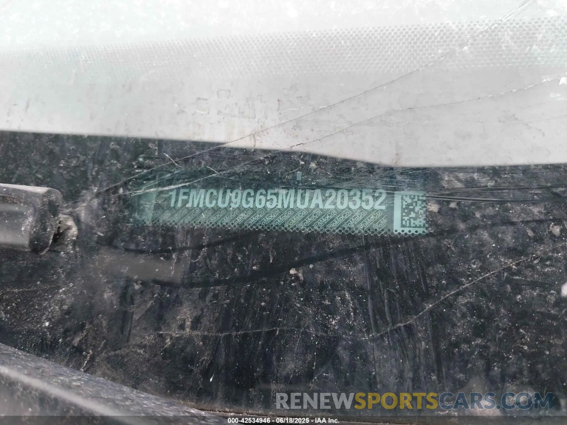 9 Фотография поврежденного автомобиля 1FMCU9G65MUA20352 FORD ESCAPE 2021
