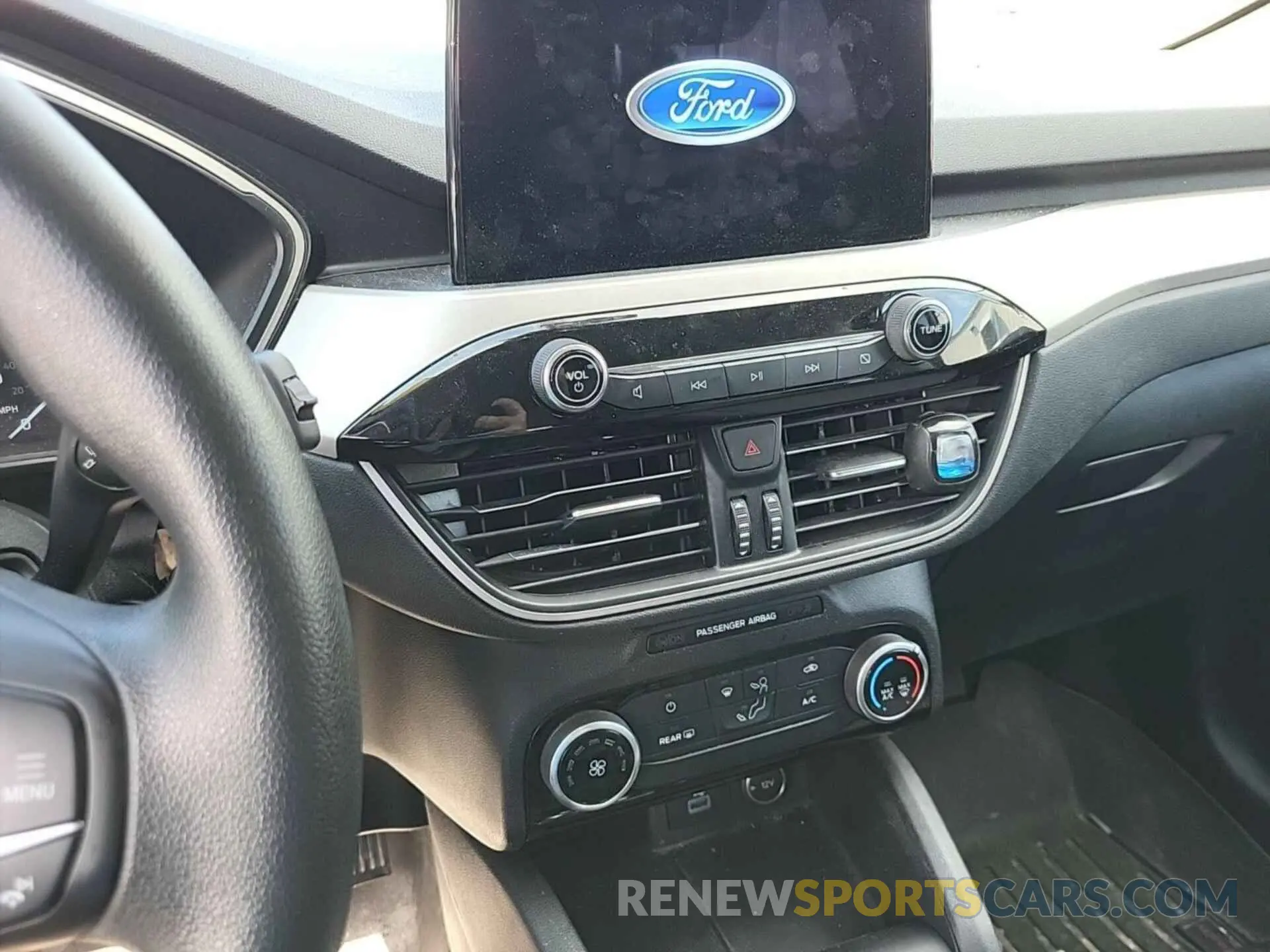 2 Фотография поврежденного автомобиля 1FMCU9G65MUA67672 FORD ESCAPE 2021