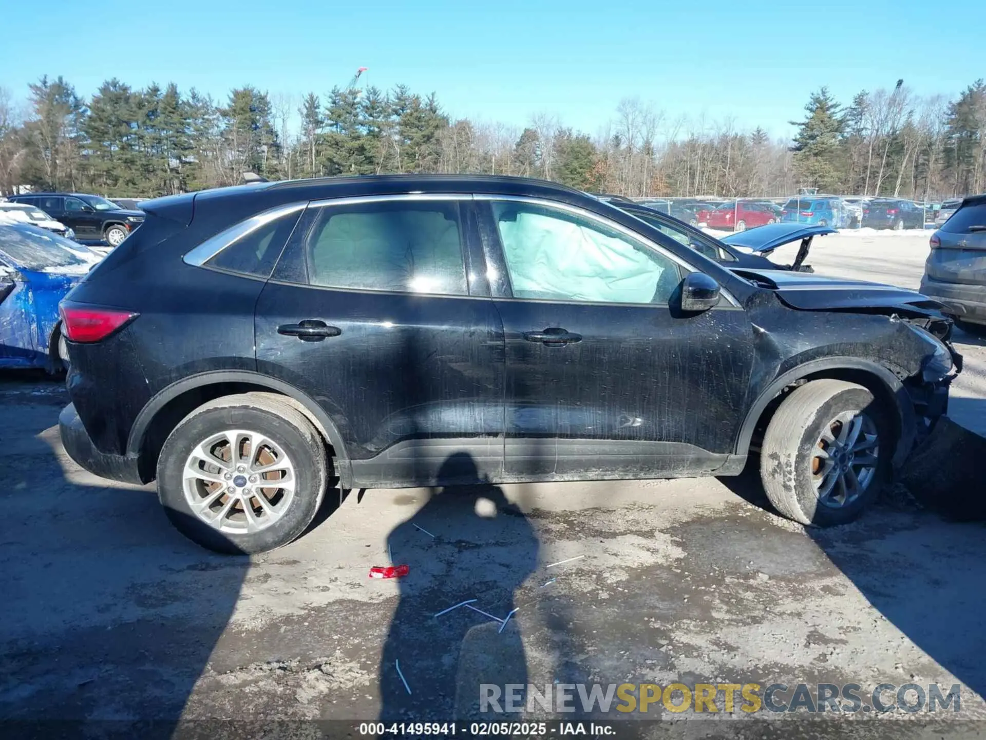 13 Photograph of a damaged car 1FMCU9G67MUA37444 FORD ESCAPE 2021