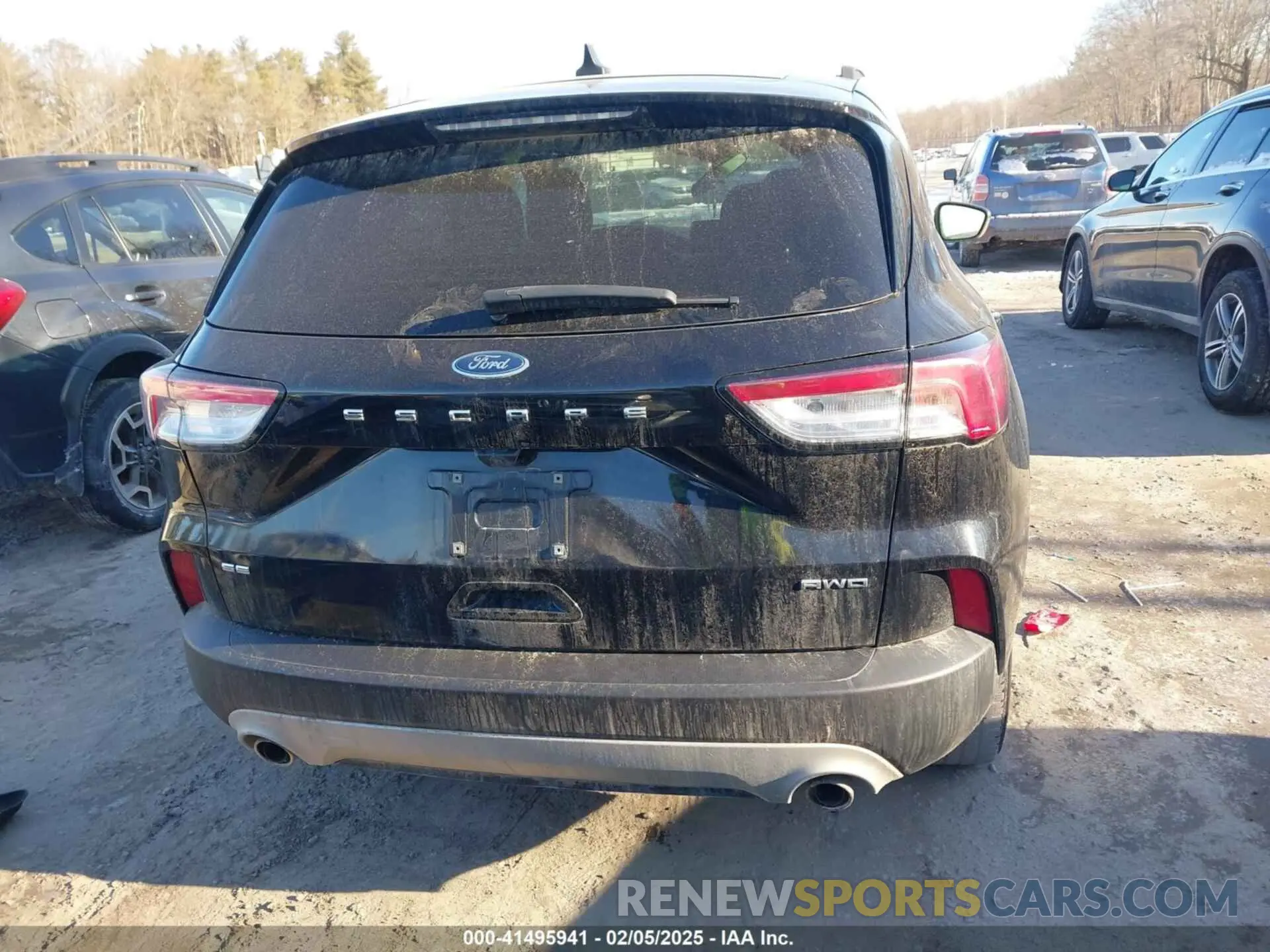 16 Photograph of a damaged car 1FMCU9G67MUA37444 FORD ESCAPE 2021