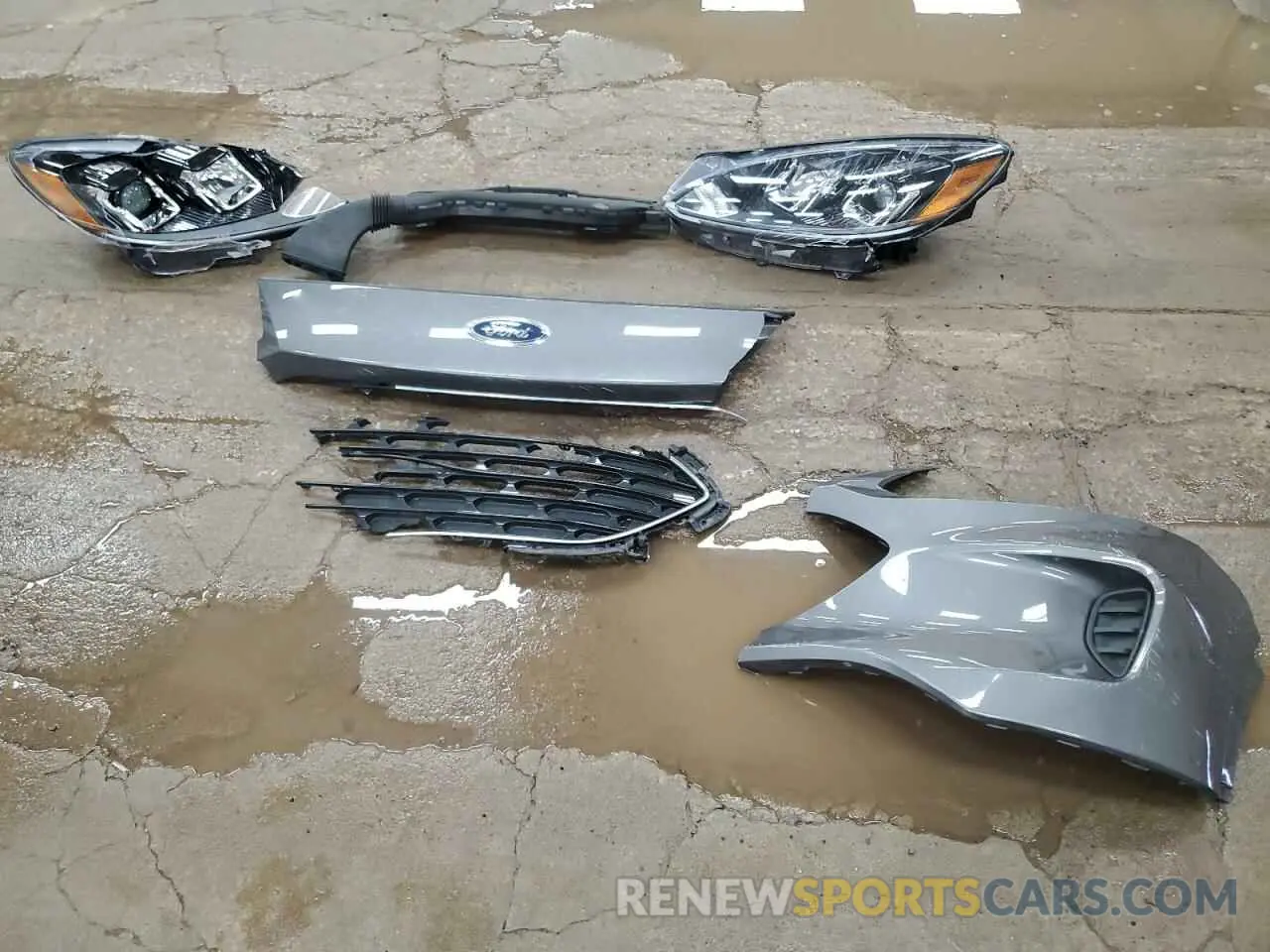 13 Photograph of a damaged car 1FMCU9G67MUB09503 FORD ESCAPE 2021