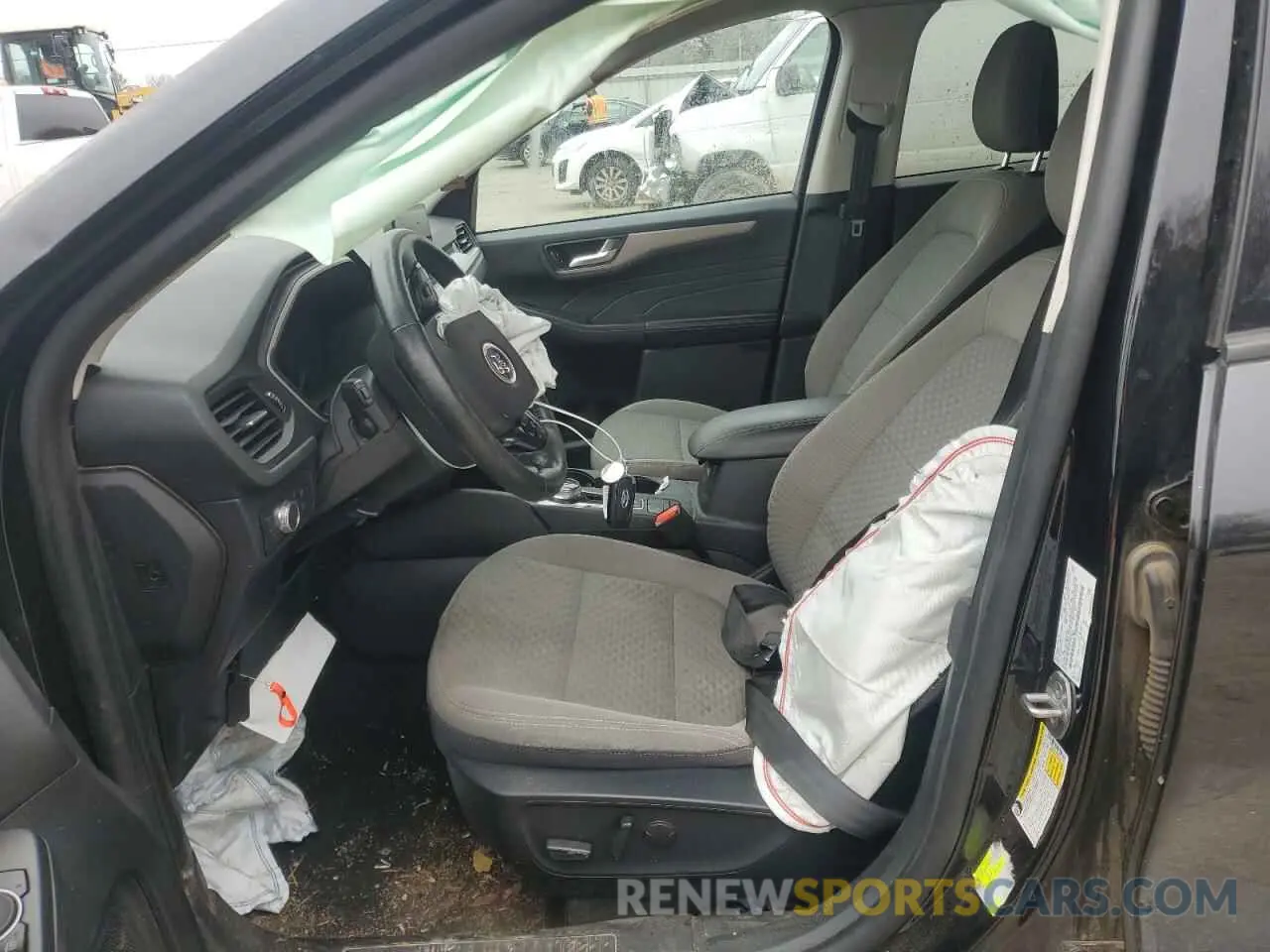7 Photograph of a damaged car 1FMCU9G69MUA62183 FORD ESCAPE 2021
