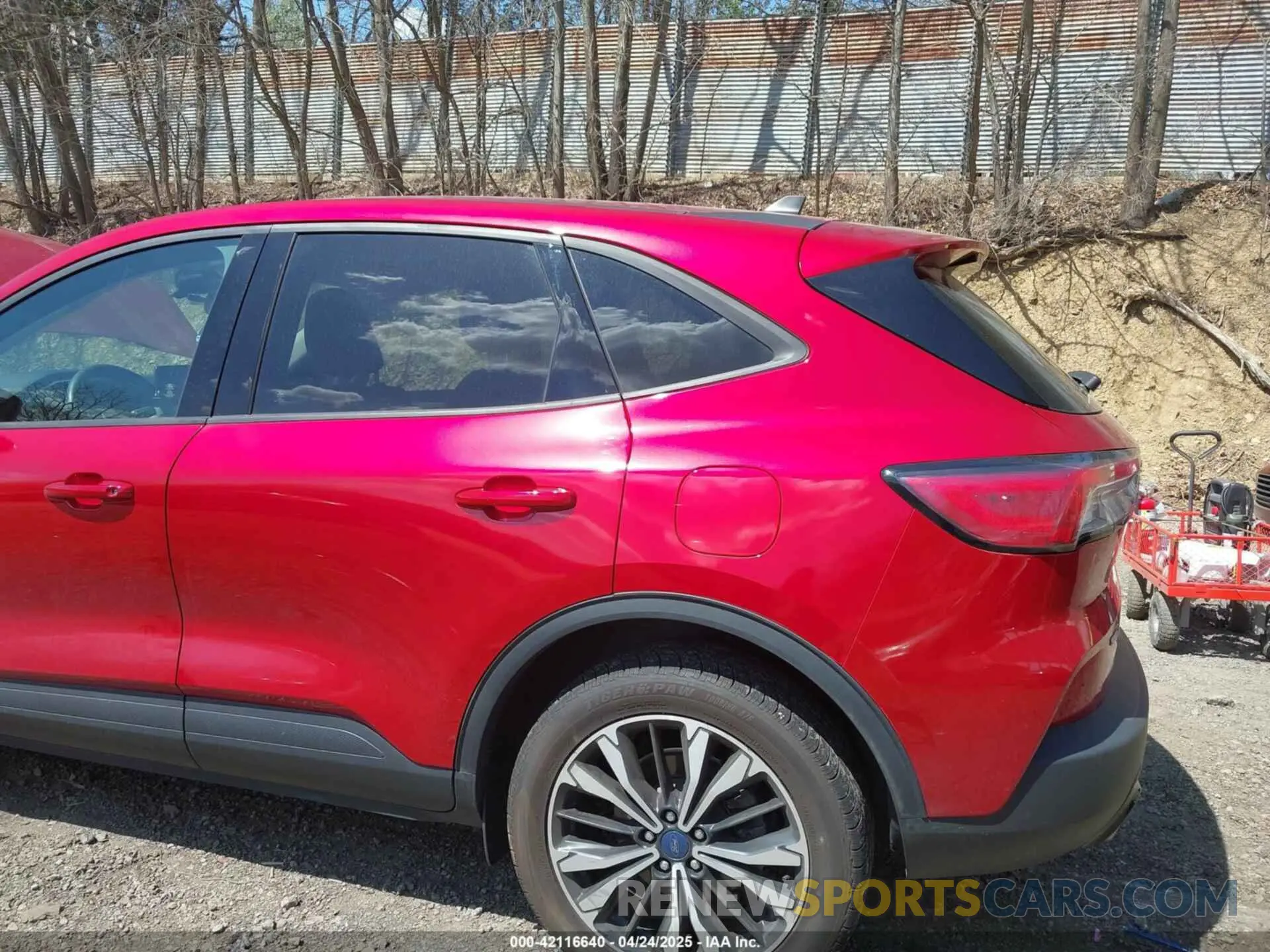 12 Фотография поврежденного автомобиля 1FMCU9G69MUB30059 FORD ESCAPE 2021