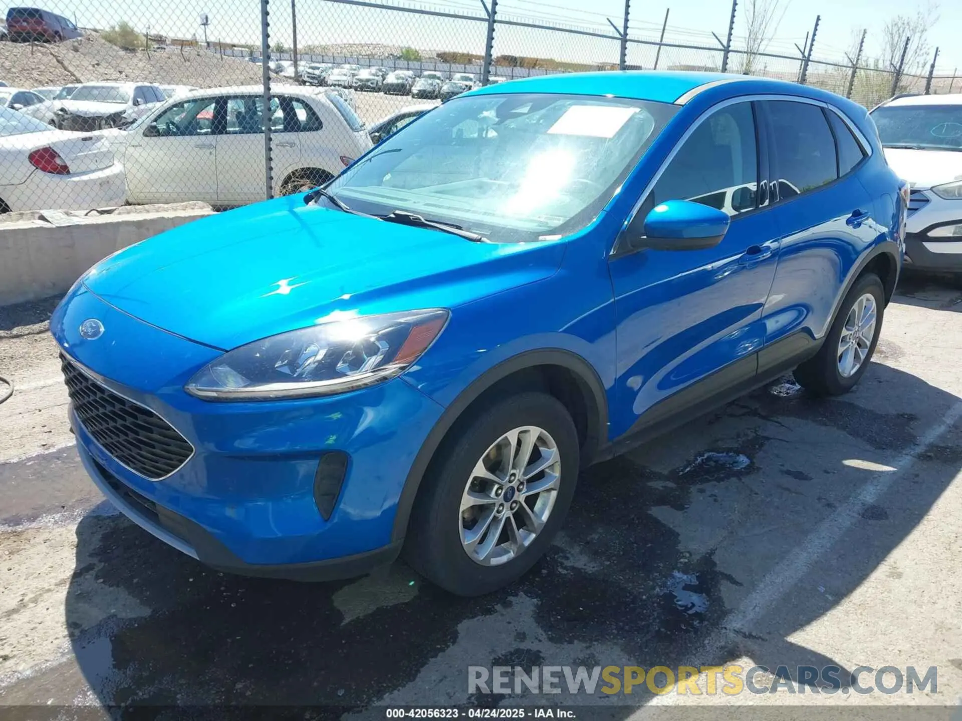 2 Photograph of a damaged car 1FMCU9G6XMUA81082 FORD ESCAPE 2021