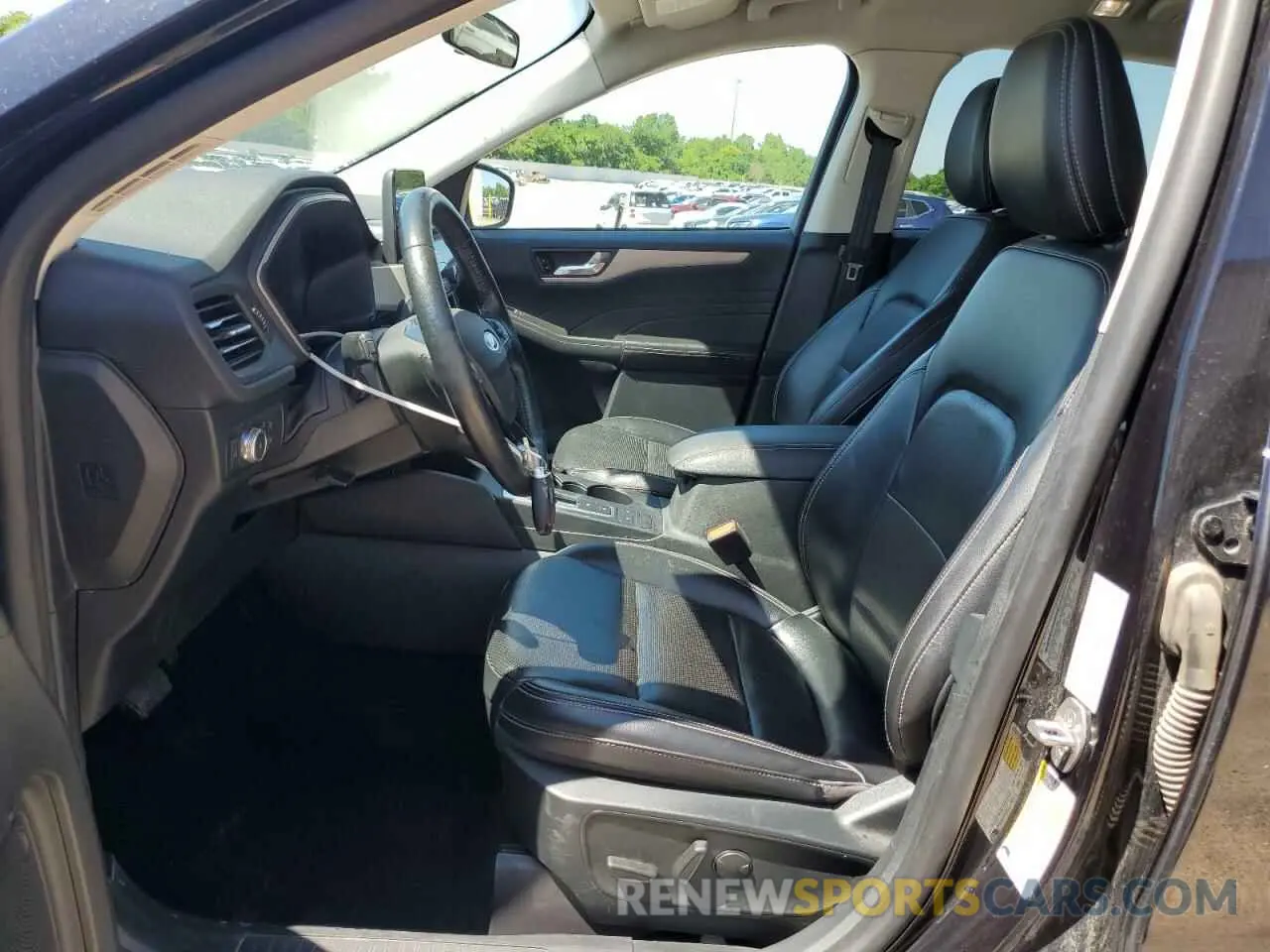 7 Photograph of a damaged car 1FMCU9H61MUA51709 FORD ESCAPE 2021