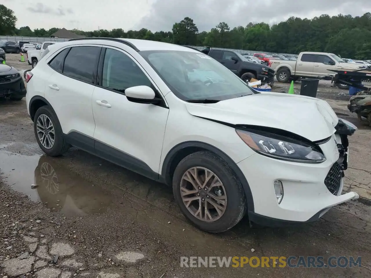 4 Фотография поврежденного автомобиля 1FMCU9H61MUA79459 FORD ESCAPE 2021