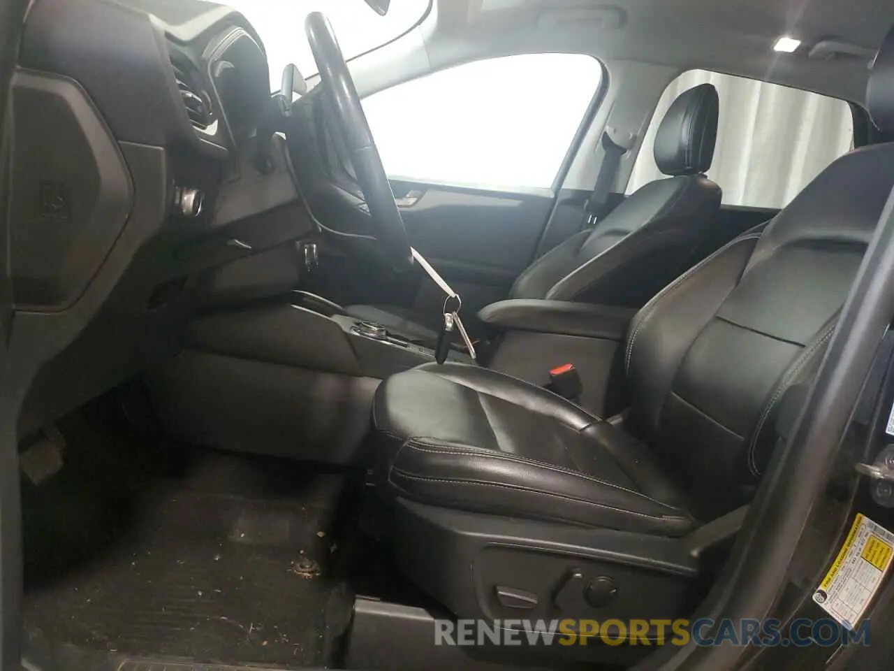 7 Photograph of a damaged car 1FMCU9H63MUA65031 FORD ESCAPE 2021
